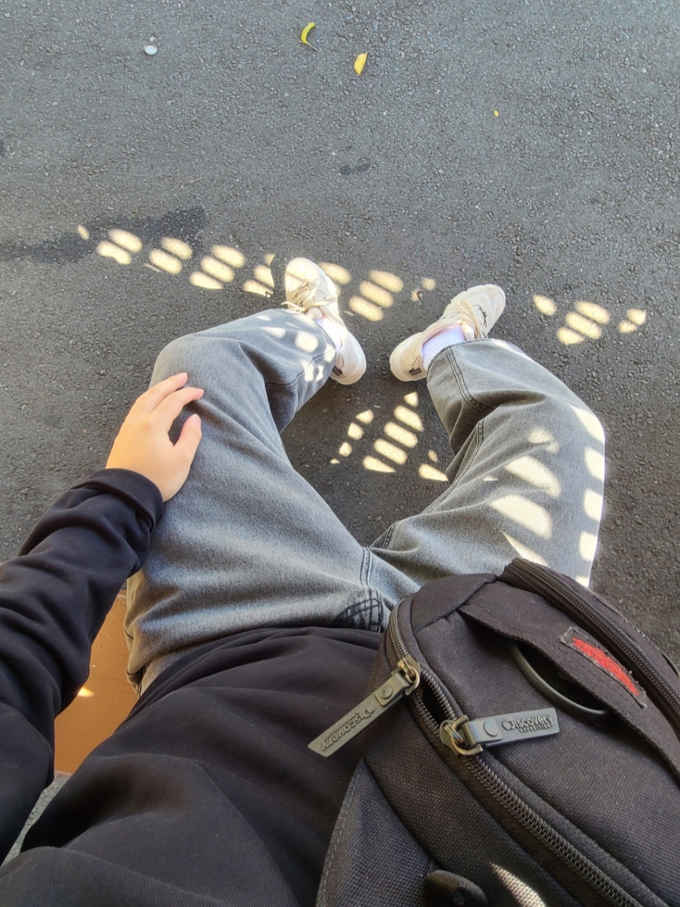 New Balance 530 Ivory 착용 스타일