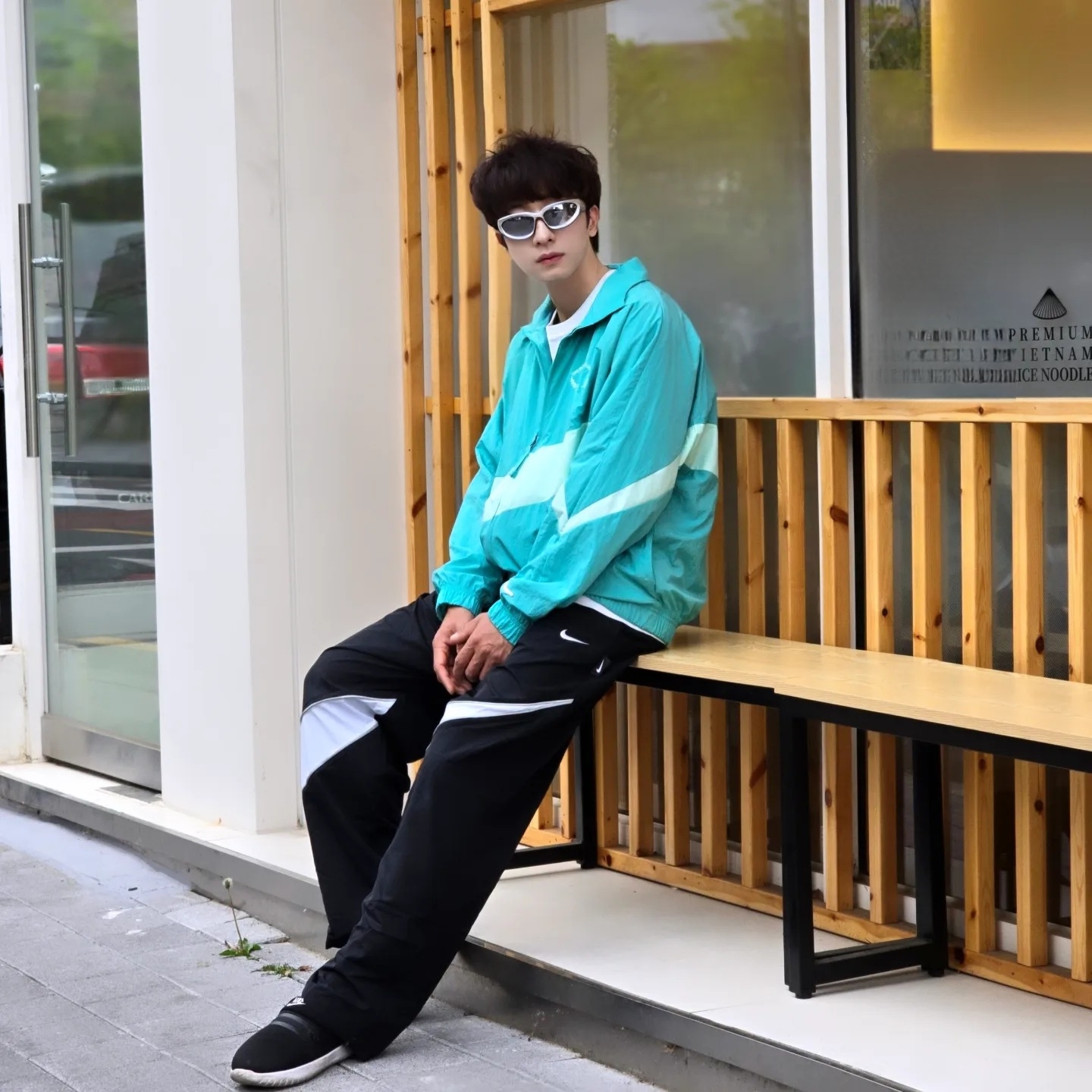 Nike NSW Swoosh Woven Pants Black - Asia, Nike NSW HBR NCPS Woven Jacket Washed Teal - Asia 착용 스타일 - 2