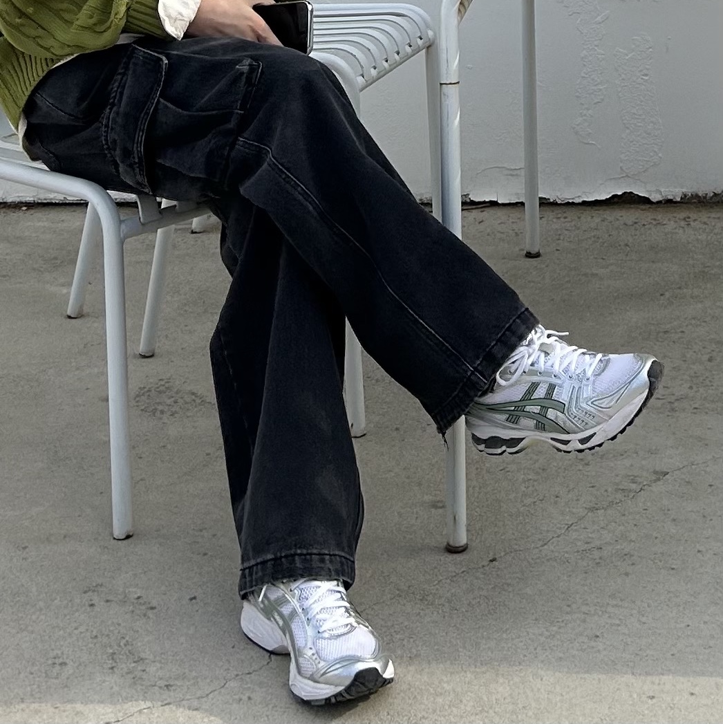 Asics Gel-Kayano 14 White Slate Grey 착용 스타일 - 1