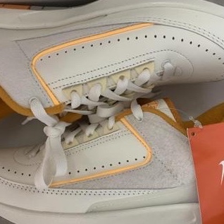 Jordan 2 Retro Low Melon Tint 착용 스타일