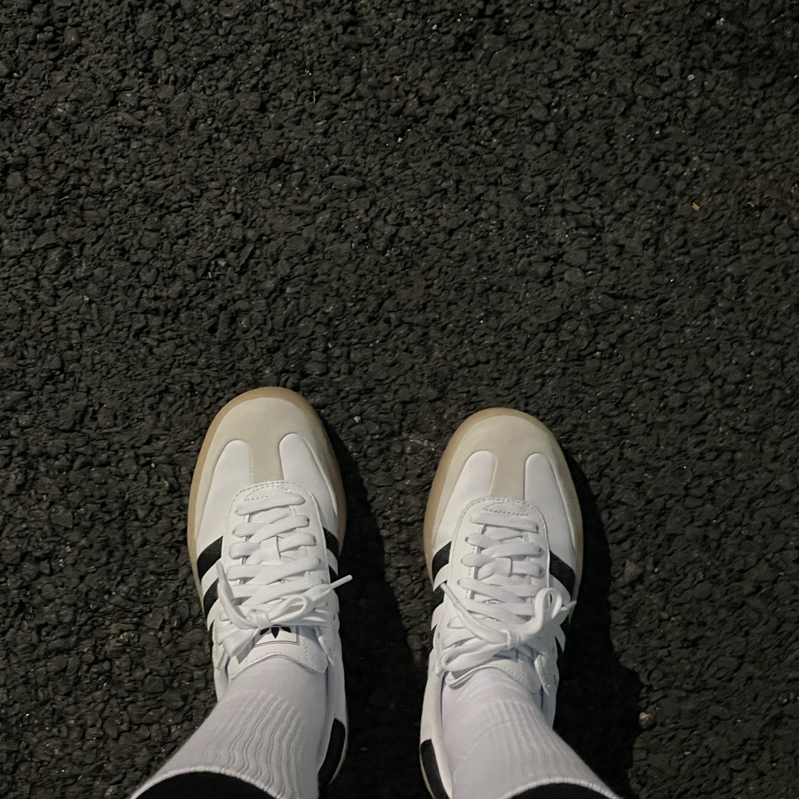 (W) Adidas Sambae White Black 착용 스타일