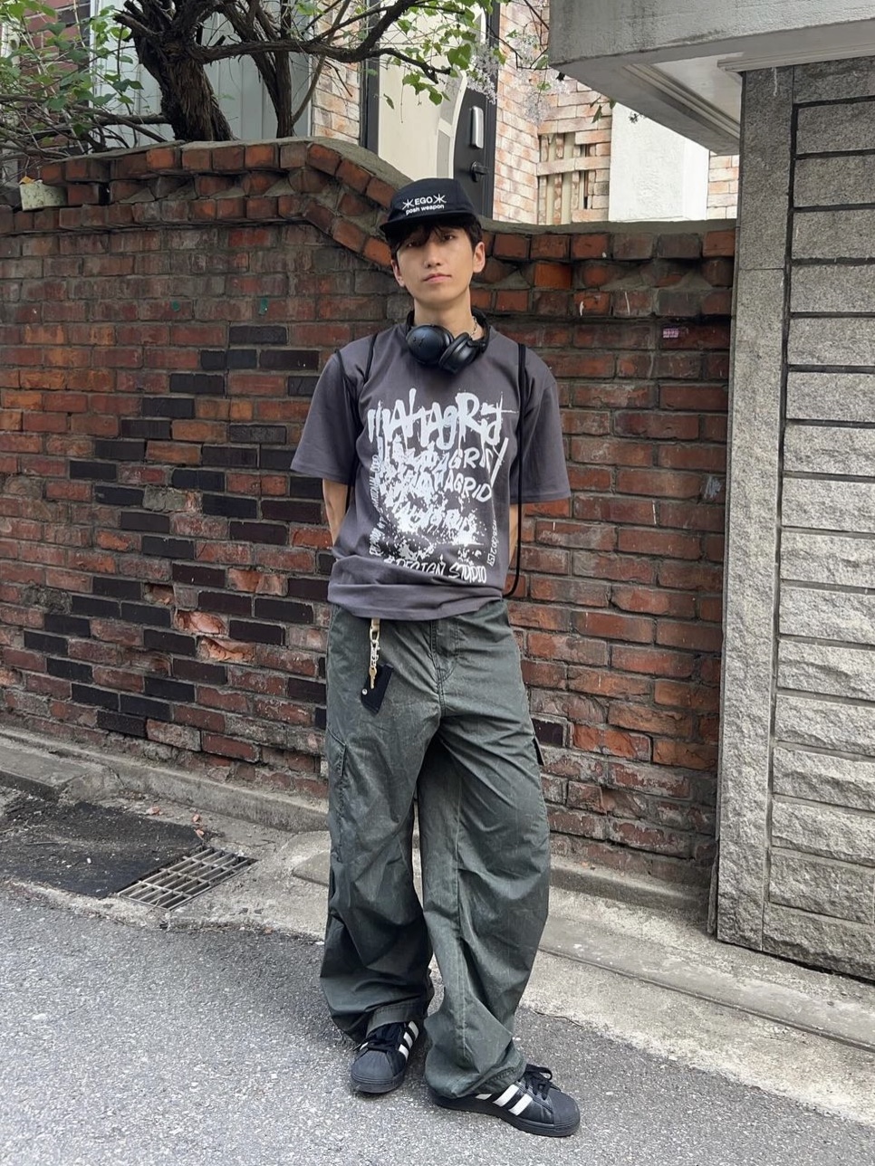 Yunse Women Hatch Ego Camp Cap Black 착용 스타일 - 1