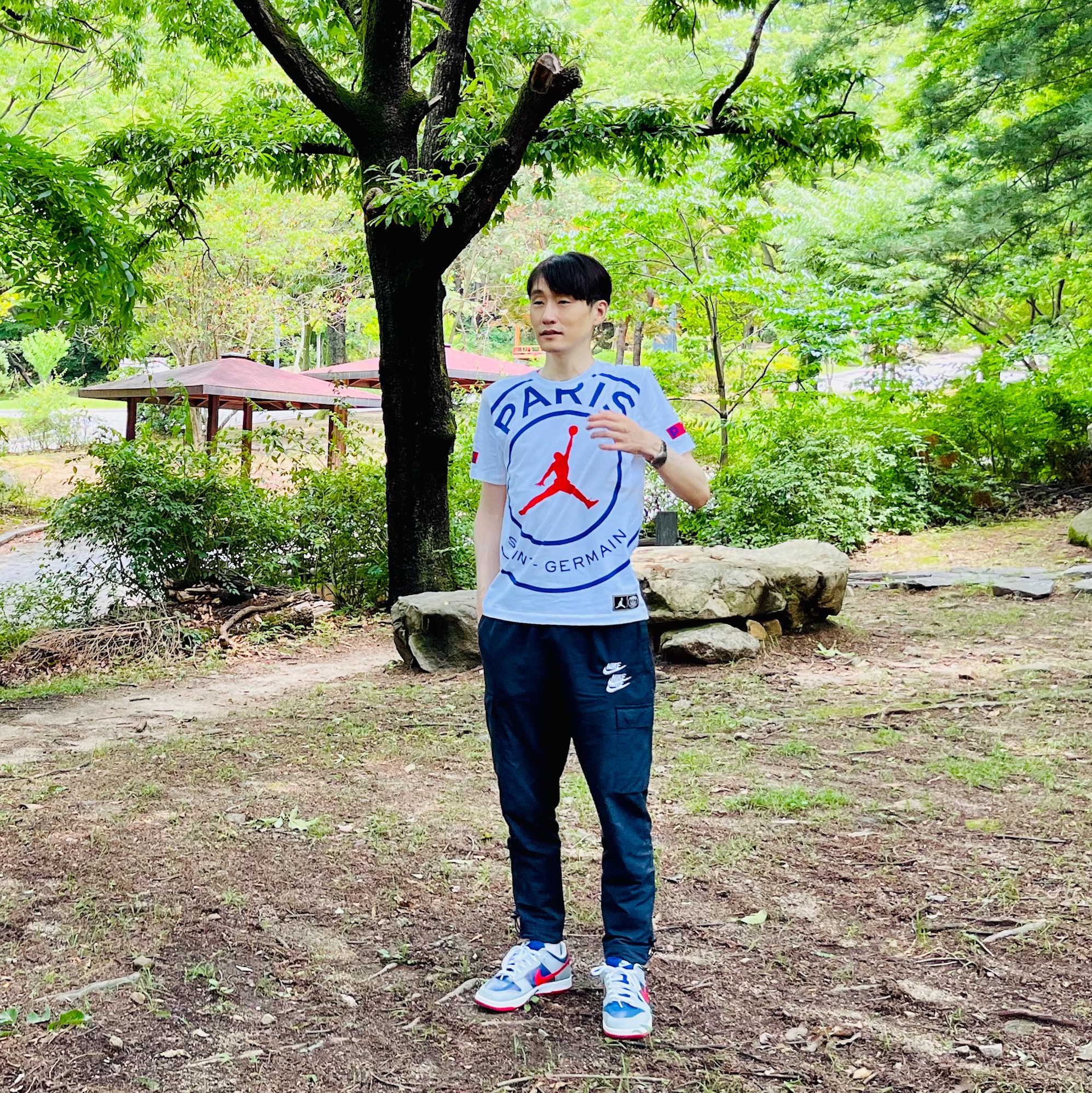 Nike Dunk Low SP Samba 2020, Jordan x Paris Saint-Germain Logo T-Shirt Black White - Asia 착용 스타일