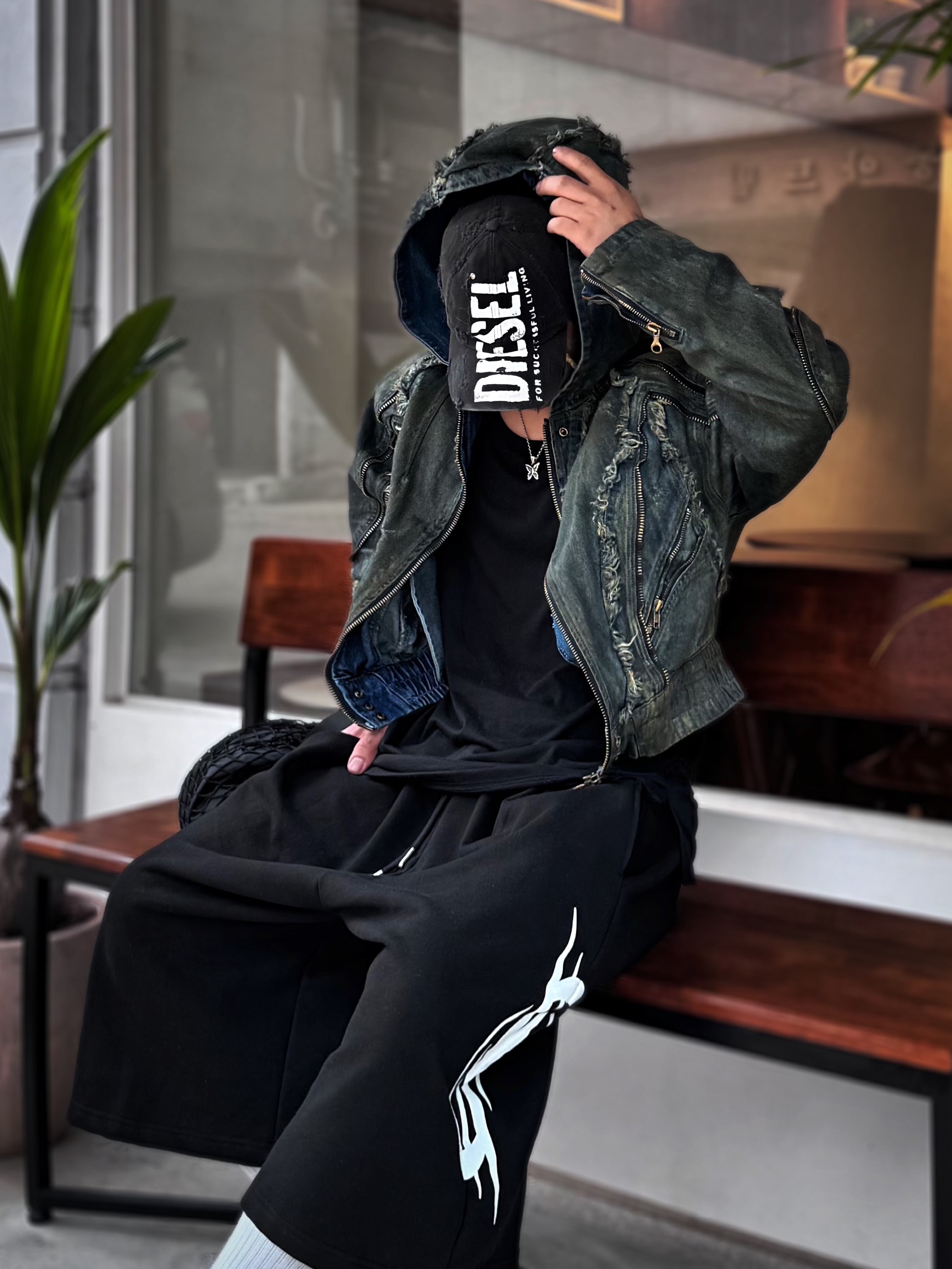 Balenciaga 10XL Sneakers White Black Grey, Diesel C-Ewan Baseball Cap with Diesel Lettering Black 착용 스타일 - 9