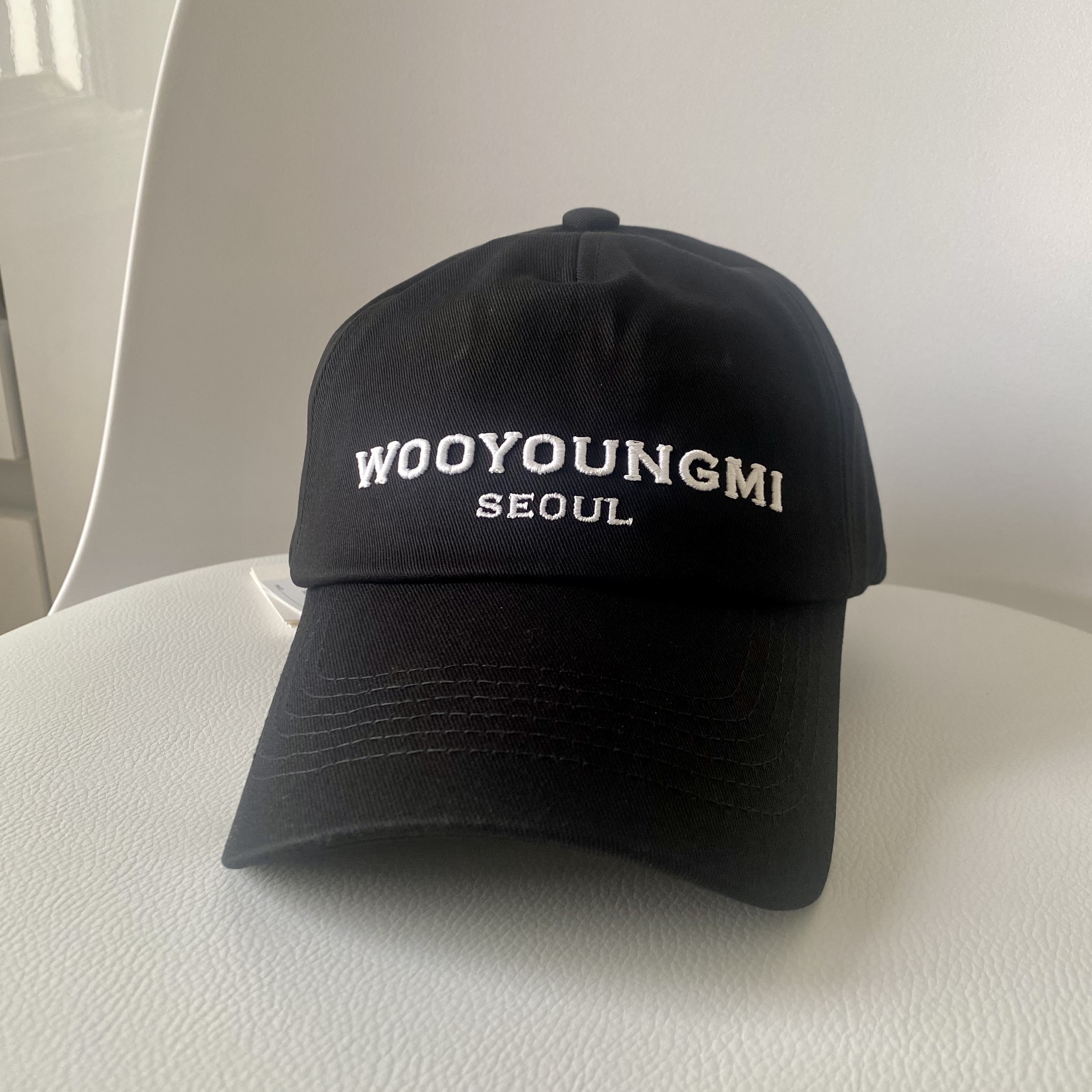 Wooyoungmi Seoul Embroidered Ball Cap Black - 23FW 착용 스타일 - 1