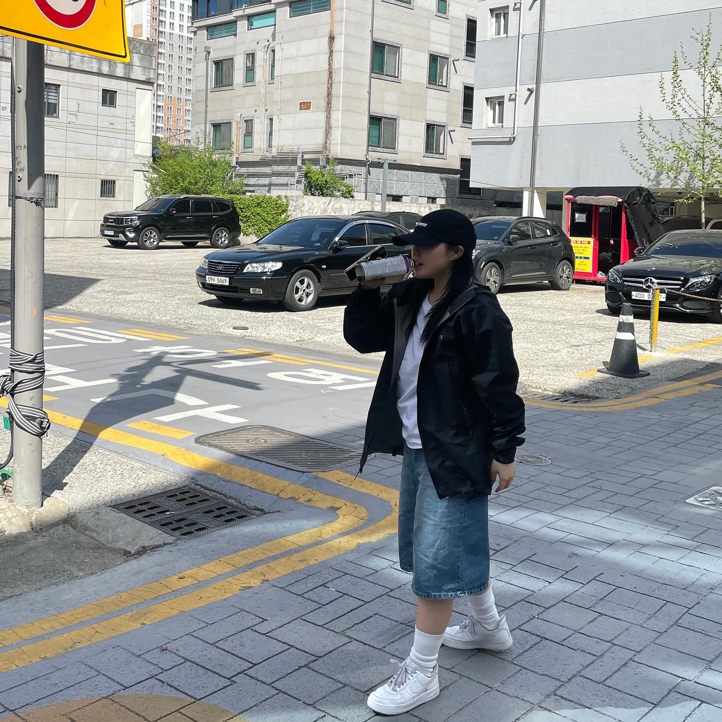 Supreme Washed Canvas Camp Cap Black - 24SS, Arc'teryx Beta Jacket Black 착용 스타일 - 1