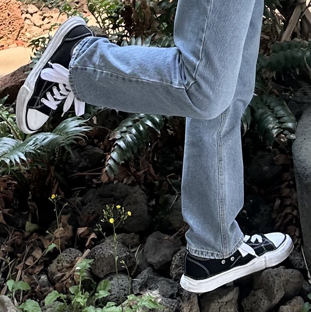 Maison Mihara Yasuhiro Peterson OG Sole Canvas Low Sneakers Black 착용 스타일 - 2