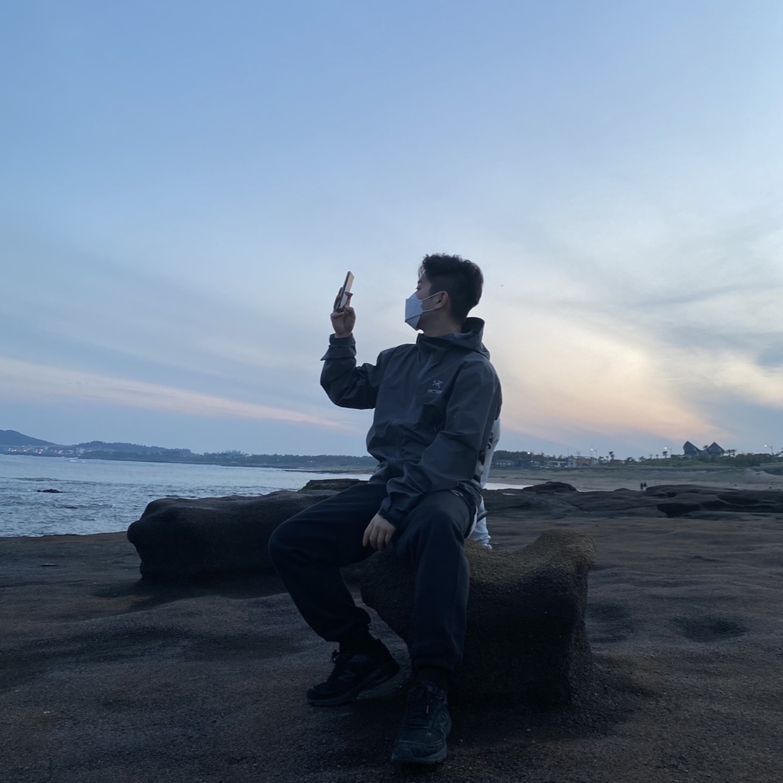 Arc'teryx Beta Jacket Cloud, Nike x Stussy NRG ZR Fleece Pants Black - US/EU 착용 스타일