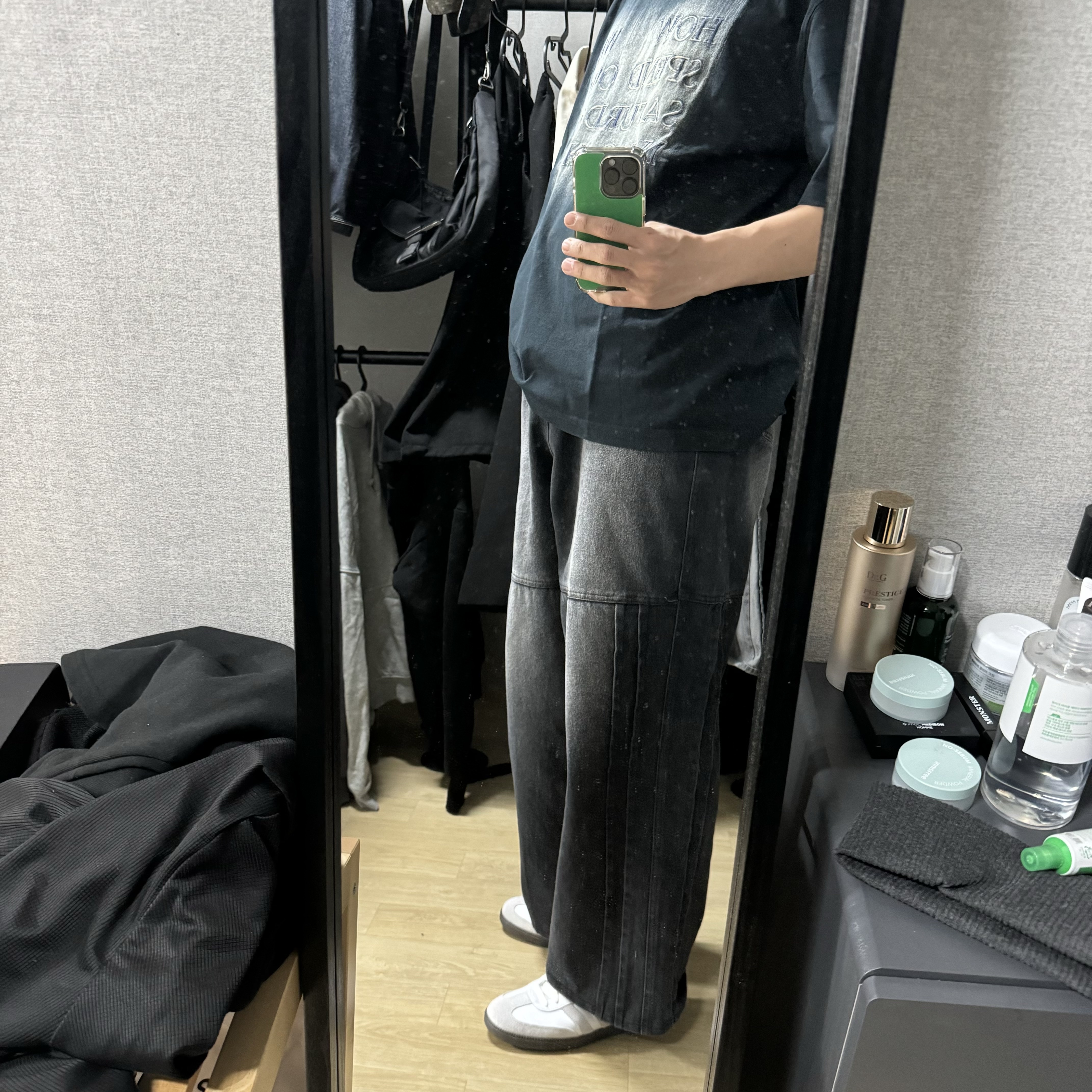 Adidas x Kith Samba OG Classics Program 착용 스타일