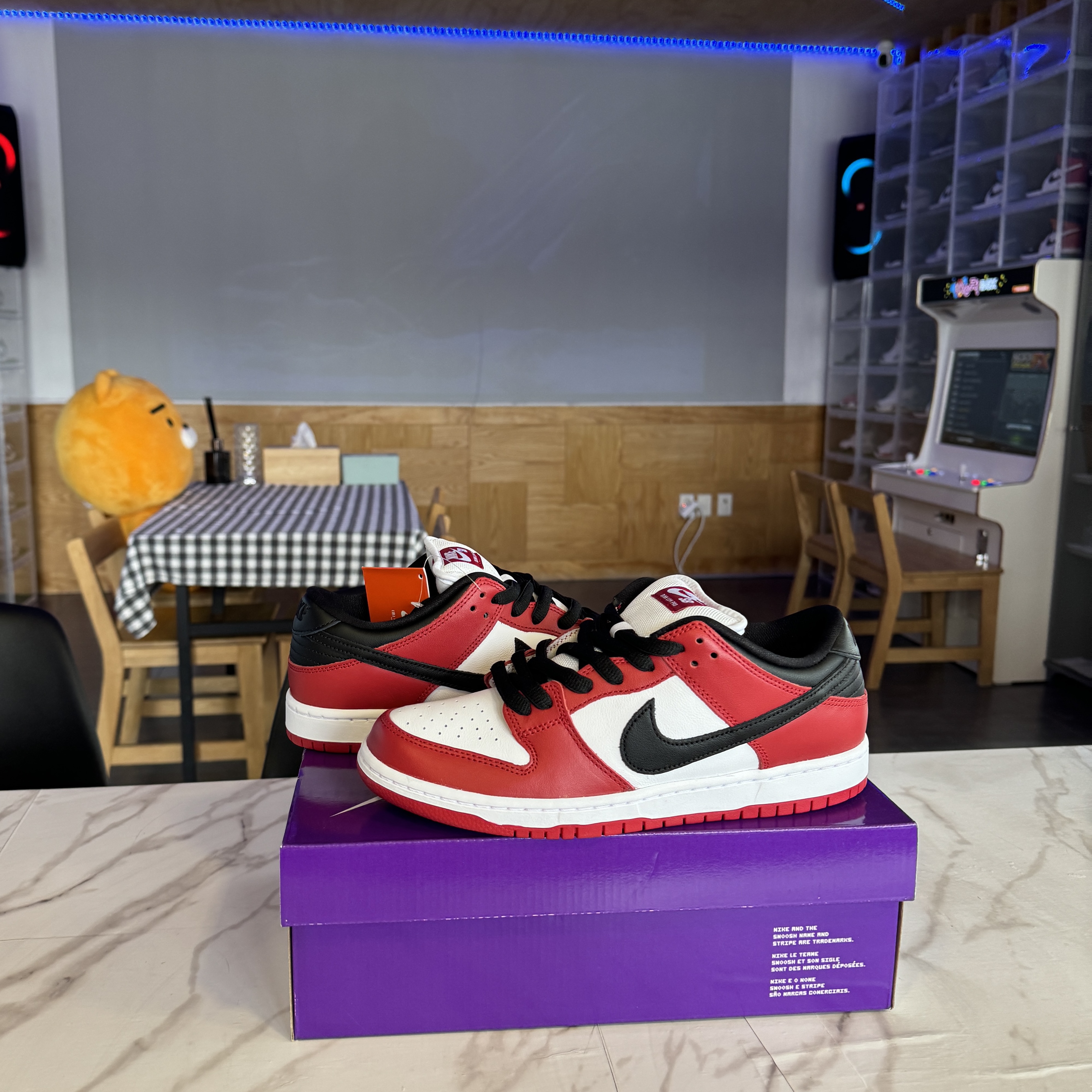 Nike SB Dunk Low Pro Chicago 착용 스타일 - 2