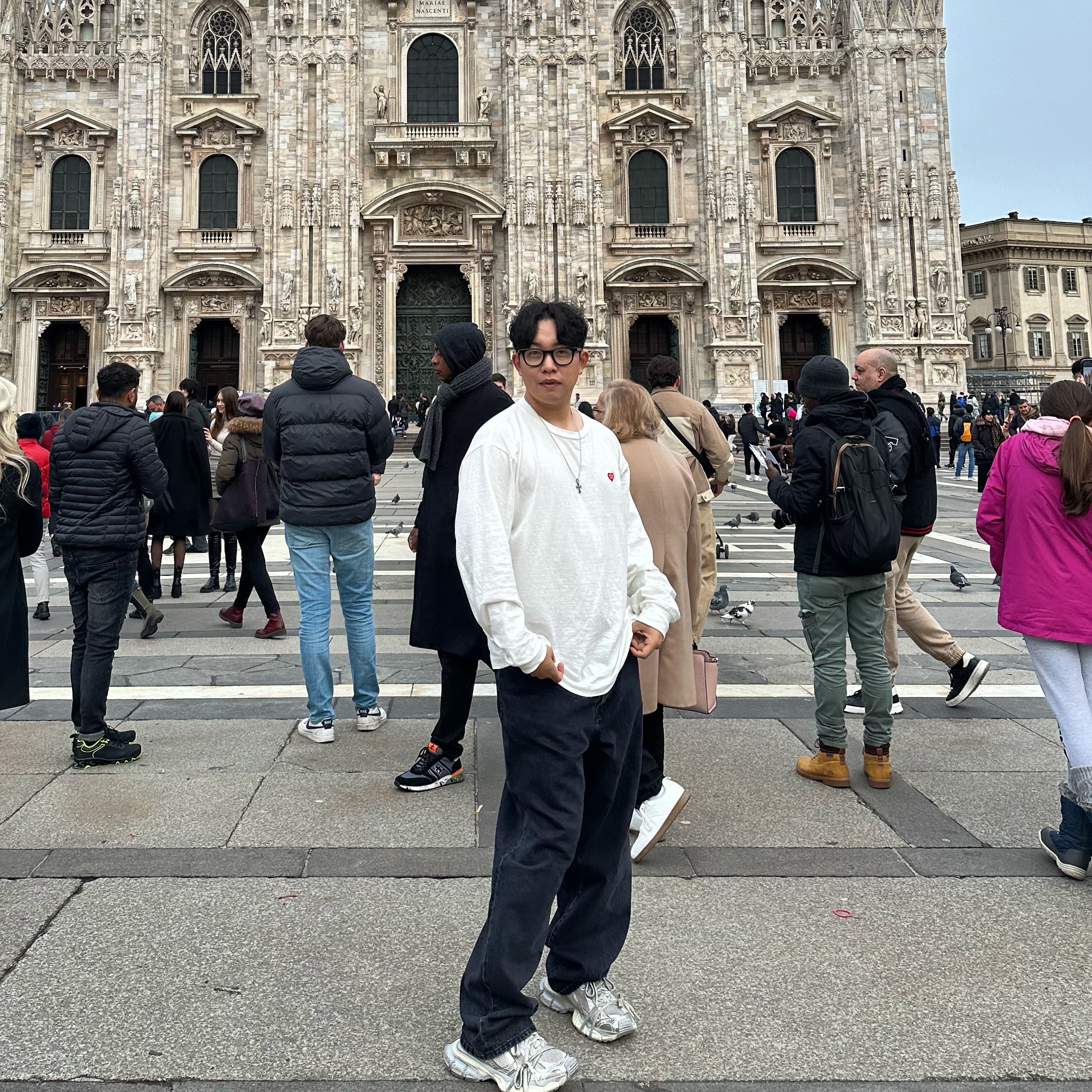 Balenciaga 3XL Sneakers Light Beige, Supreme Baggy Jean Black - 23FW 착용 스타일