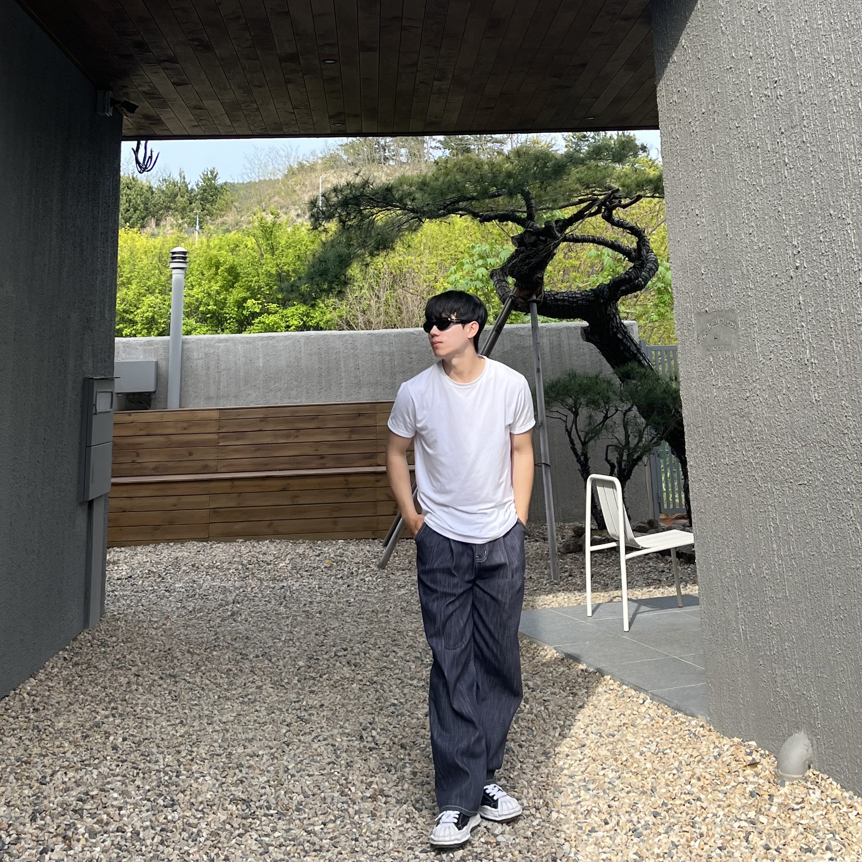 Maison Mihara Yasuhiro Blakey OG Sole Canvas Low-top Sneakers Black White 착용 스타일