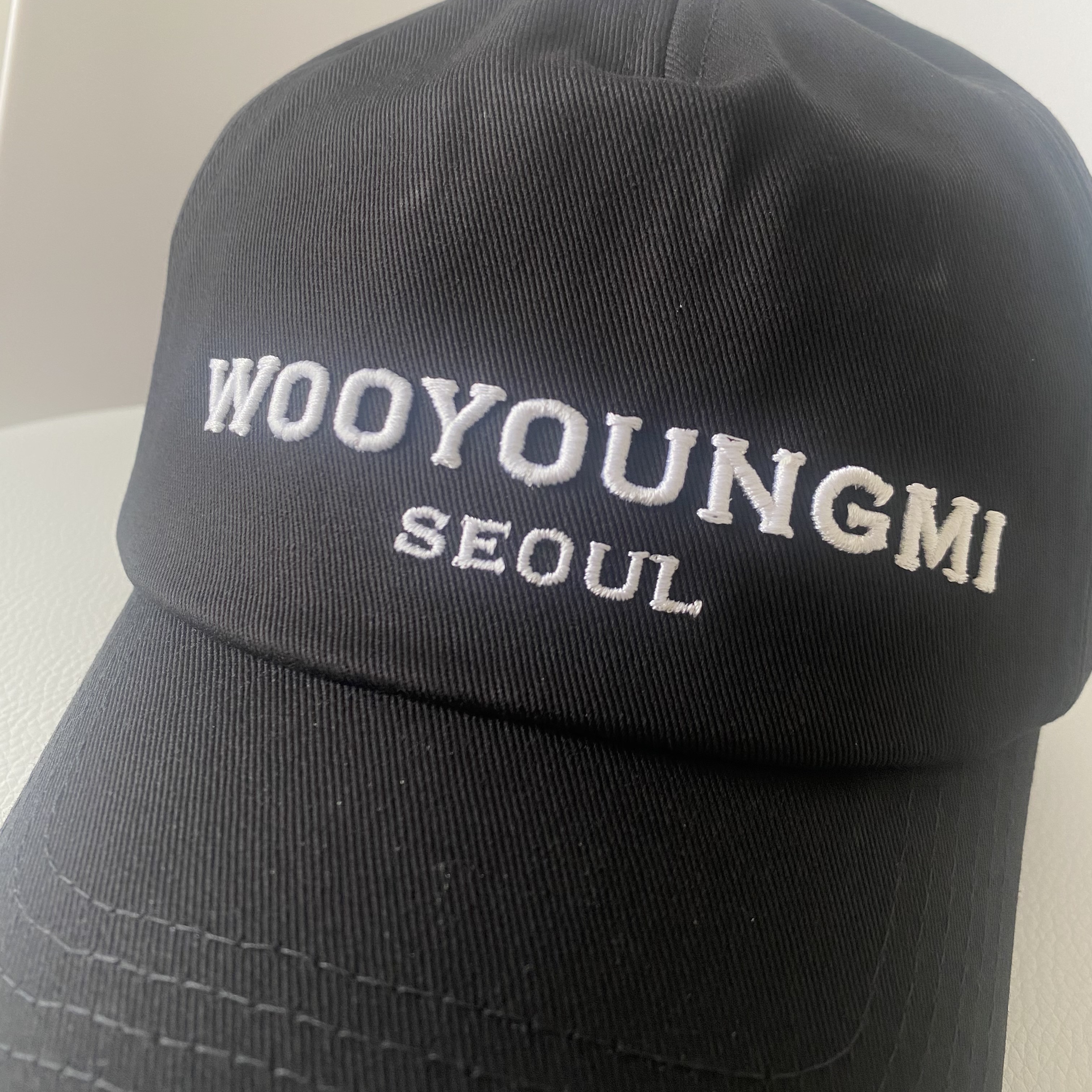 Wooyoungmi Seoul Embroidered Ball Cap Black - 23FW 착용 스타일 - 2
