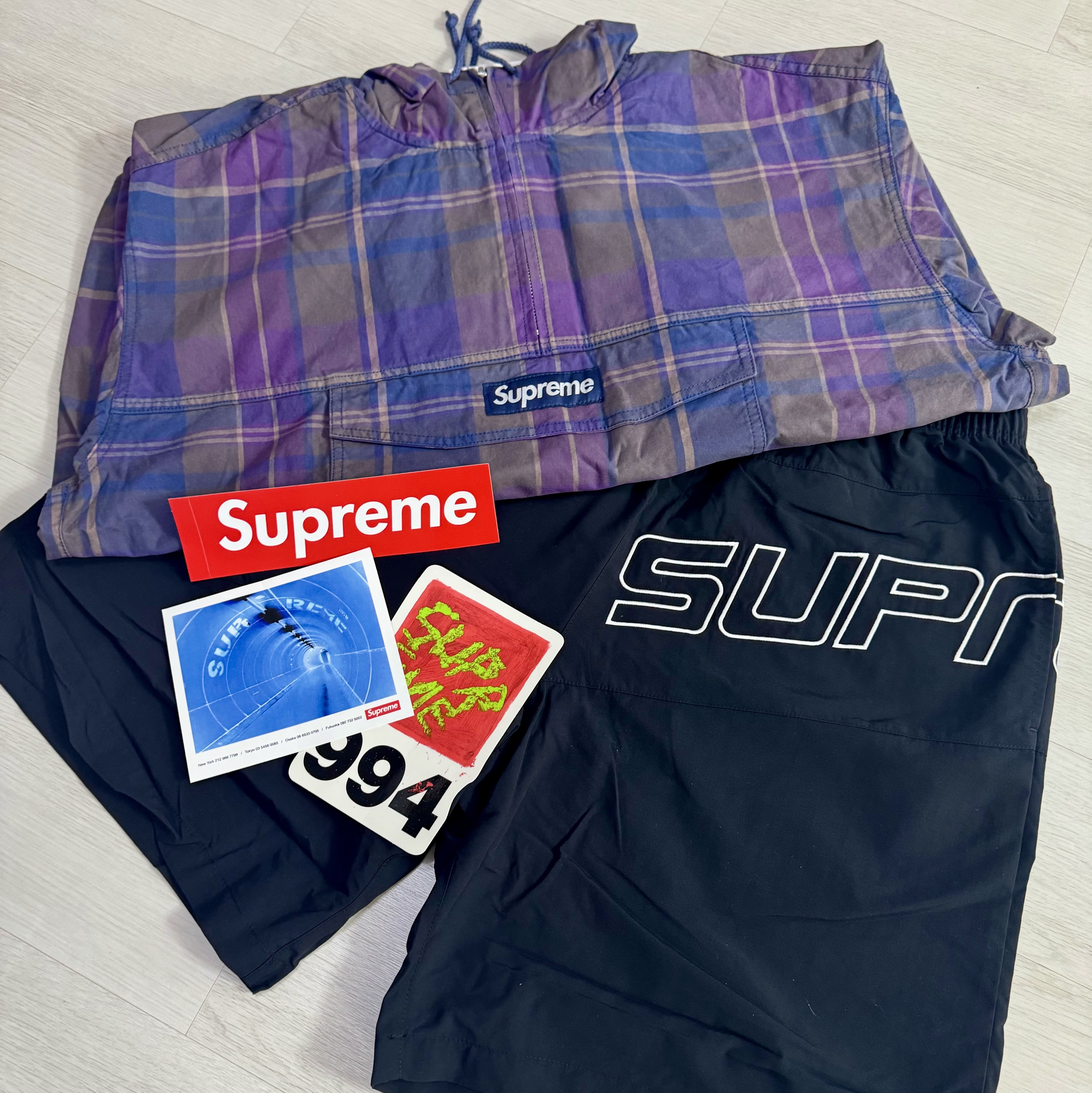 Supreme Cotton Utility Anorak Plaid - 24SS, Supreme Curve Nylon Short Black - 24SS 착용 스타일