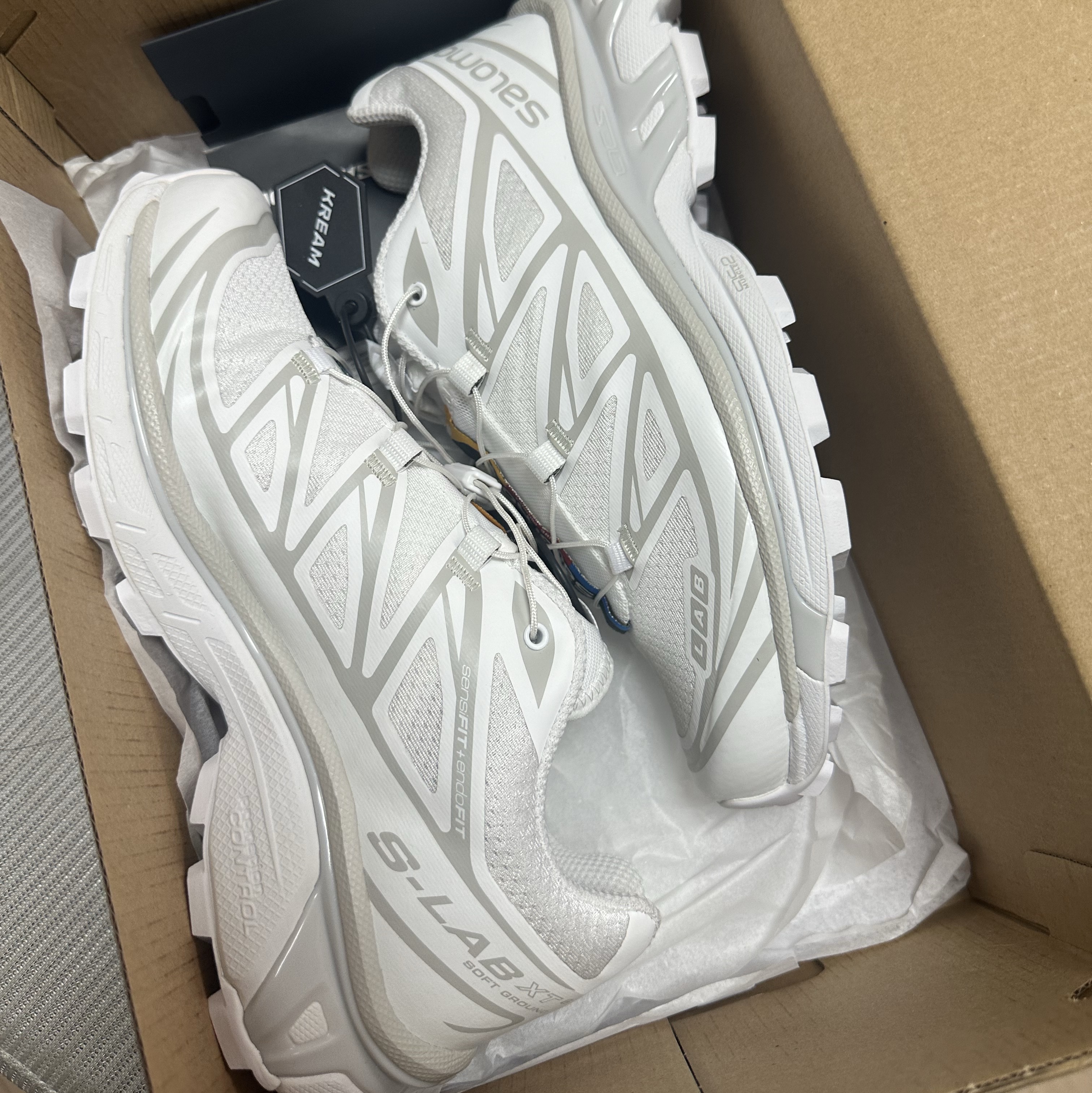 Salomon XT-6 ADV White 착용 스타일