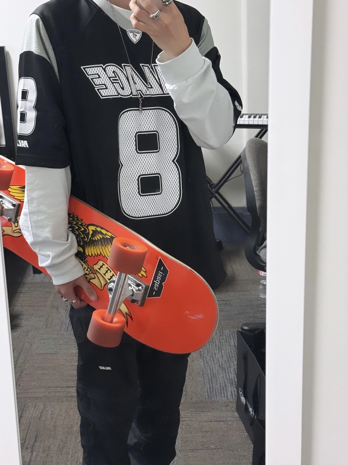 Palace Mesh Team Jersey Black - 24SS, Stussy World Tour LS T-Shirt Fog 2024 착용 스타일