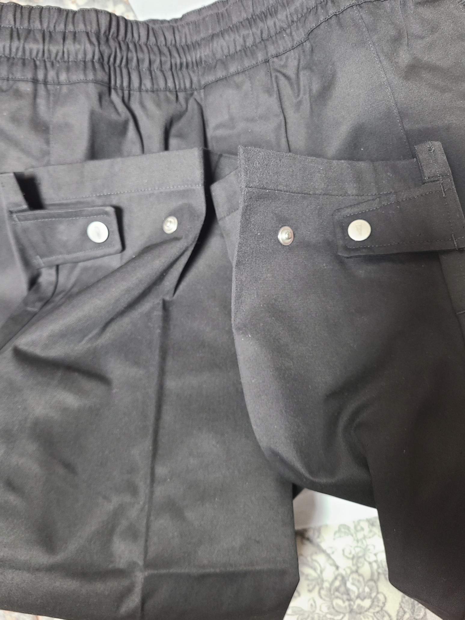 Jordan x A Ma Maniere Pants Black (FN0615-010) 착용 스타일 - 5