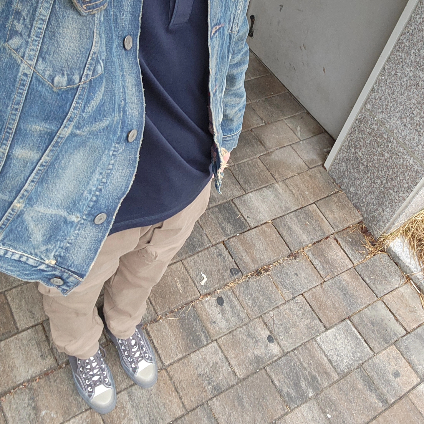 Converse x A-Cold-Wall Chuck 70 Hi Pavement 착용 스타일 - 1