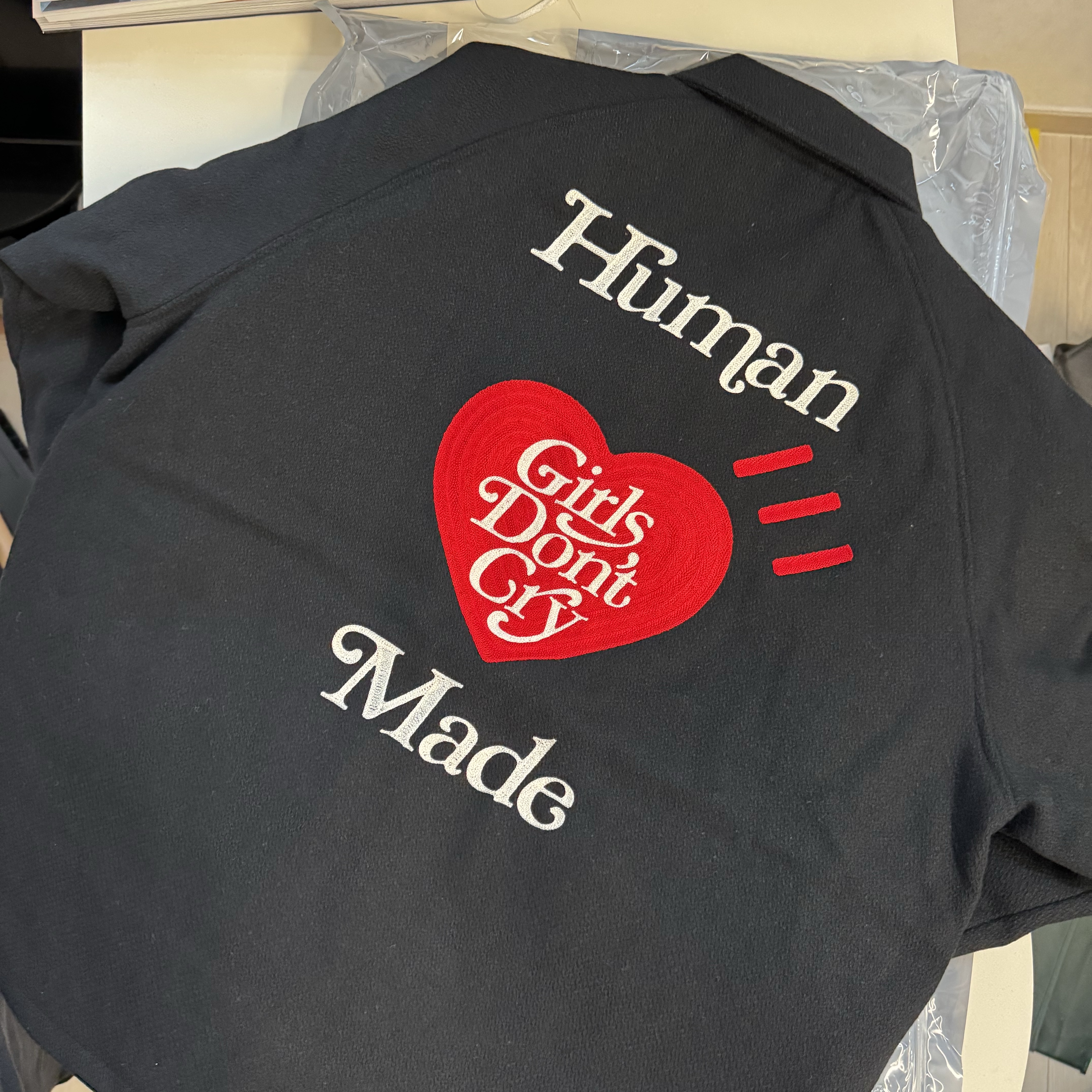 Human Made x Verdy Girls Don't Cry Stadium Jacket Black 착용 스타일 - 2
