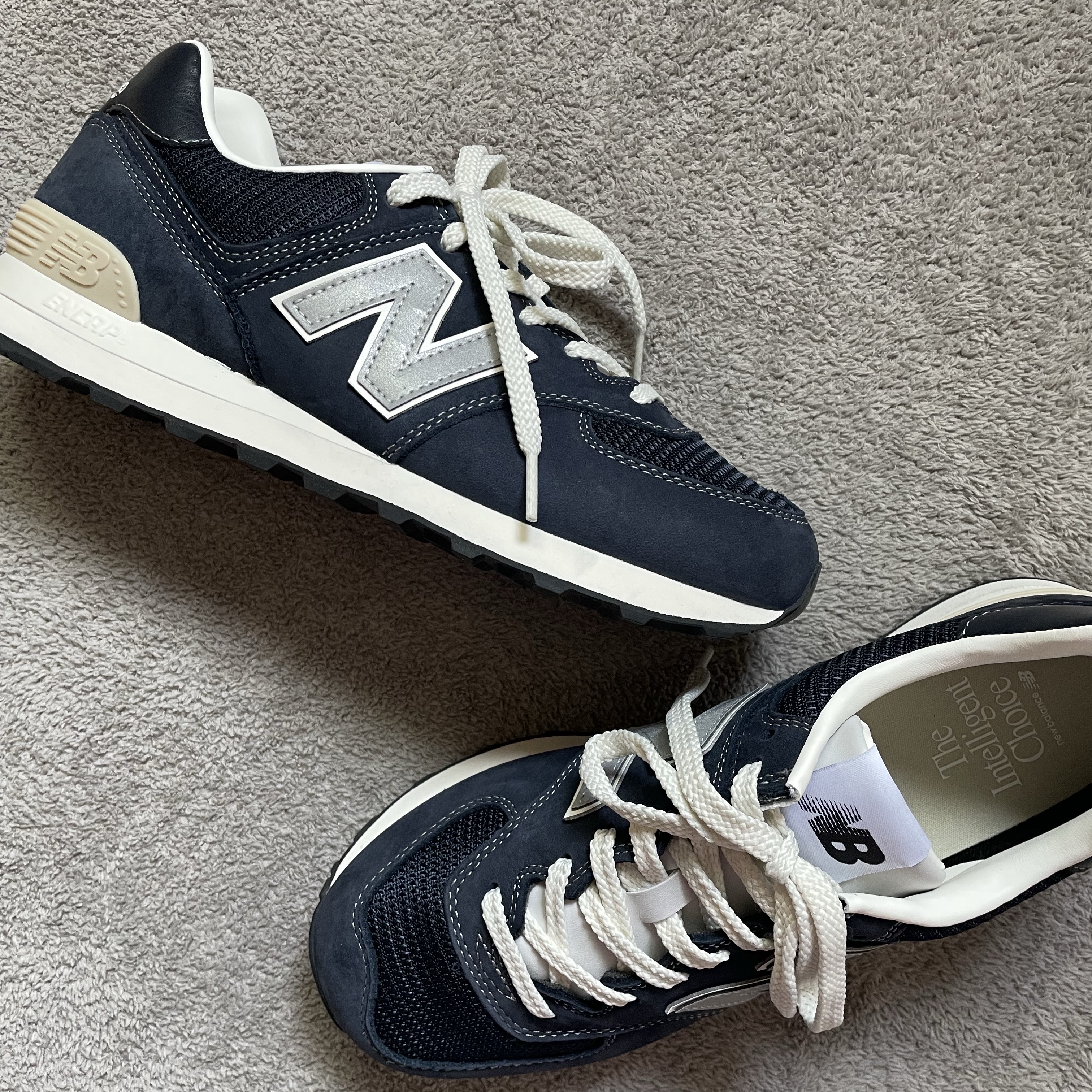 New Balance x Pottery 574 Premium Hard Navy 착용 스타일