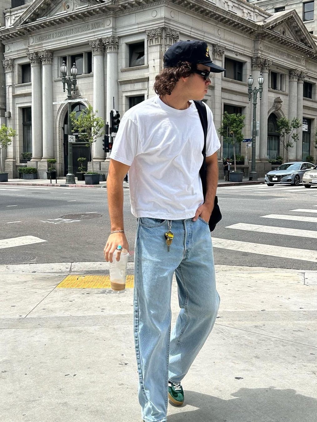 Essentials T-Shirt Cloud Dancer - 23FW, Ader Error Sig; TRS/BL Tag T-Shirt 01 Black 착용 스타일 - 2