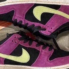 Nike SB Dunk Low Pro Red Plum 착용 스타일