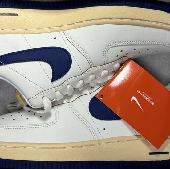 (W) Nike Air Force 1 '07 Sail Pale Vanilla 착용 스타일