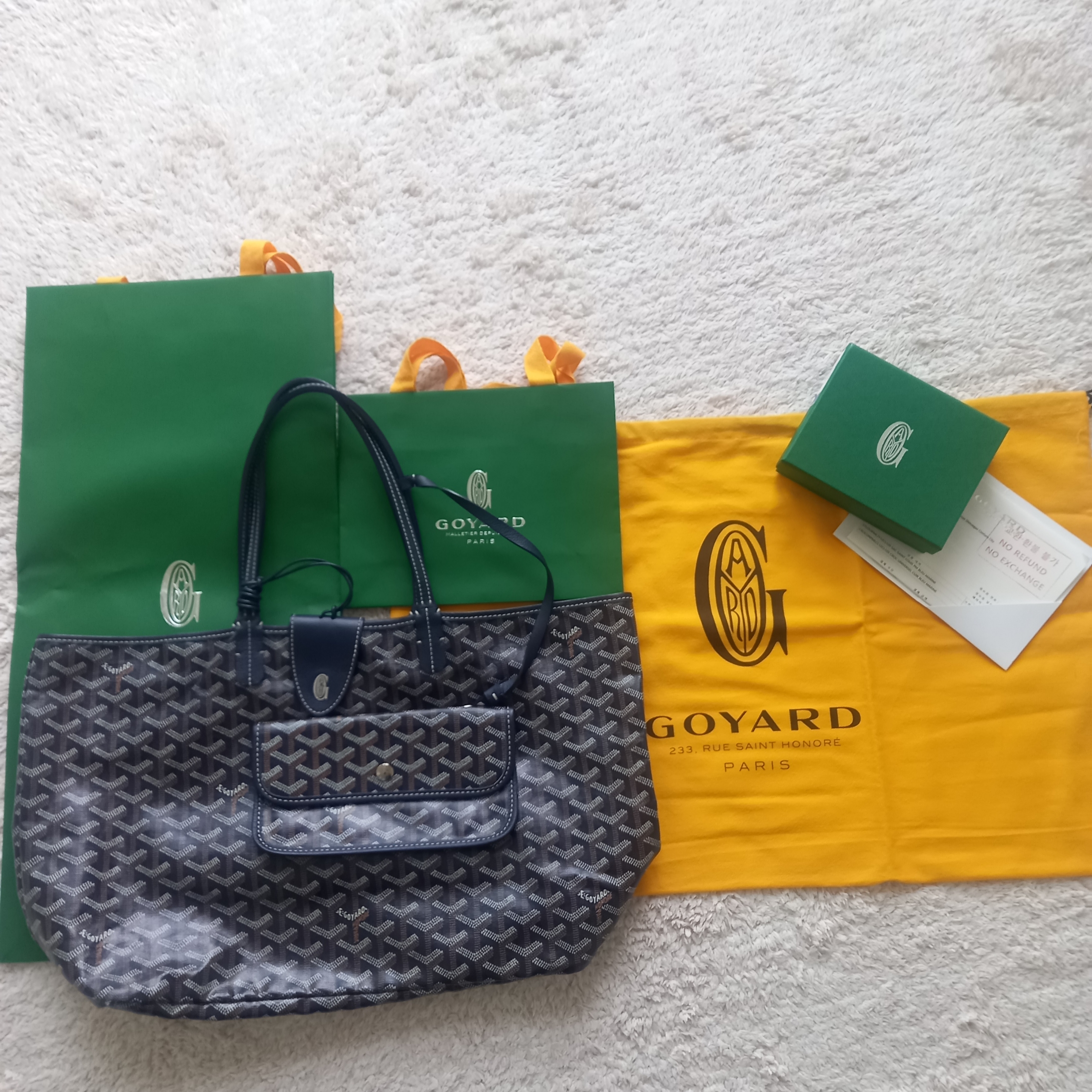 Goyard Saint Louis GM Bag Navy Blue, Goyard Saint Louis PM Bag Navy Blue 착용 스타일 - 2