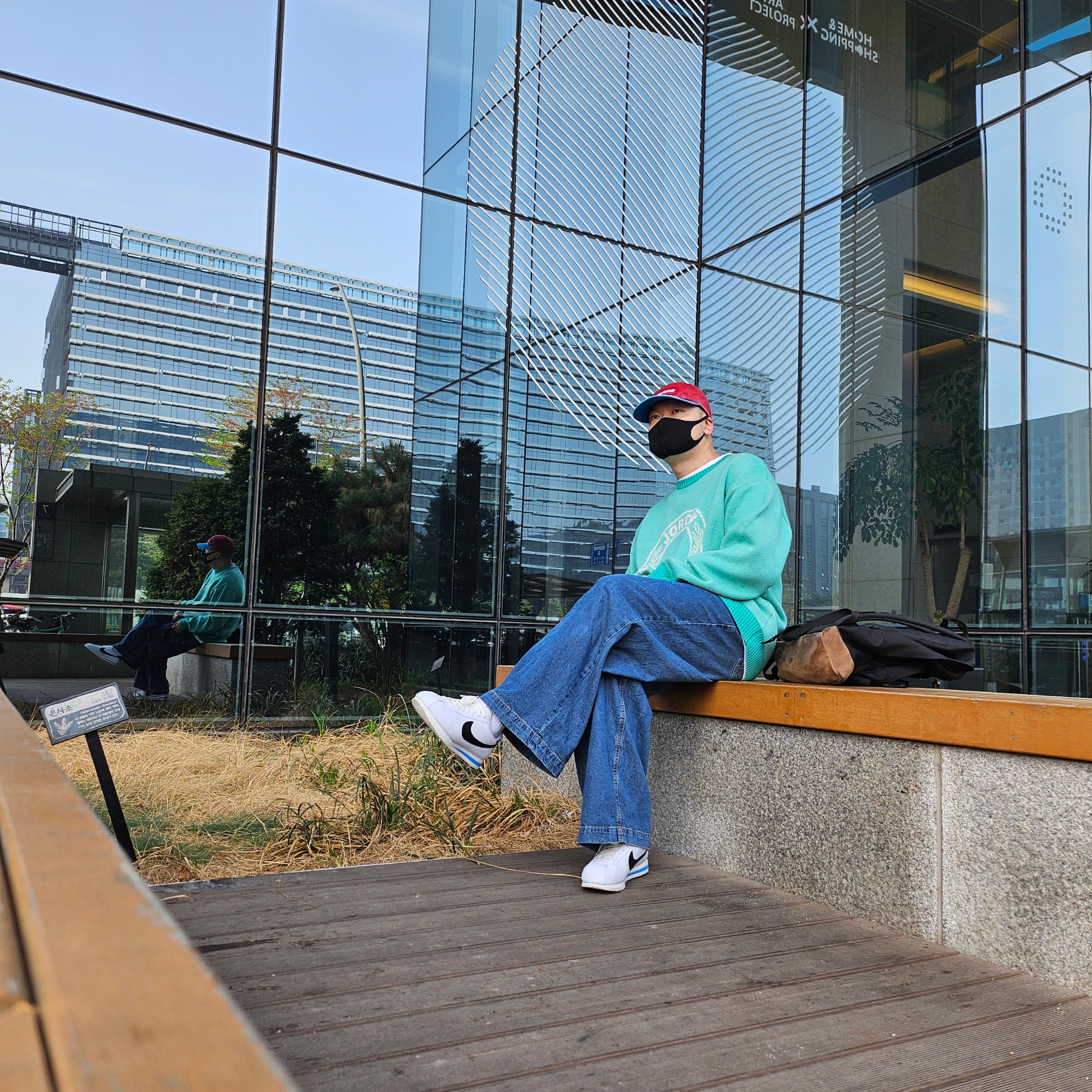 Supreme Pigment 2-Tone Camp Cap Red - 24SS, Jordan x Union Sweater Kinetic Green - Asia 착용 스타일 - 3