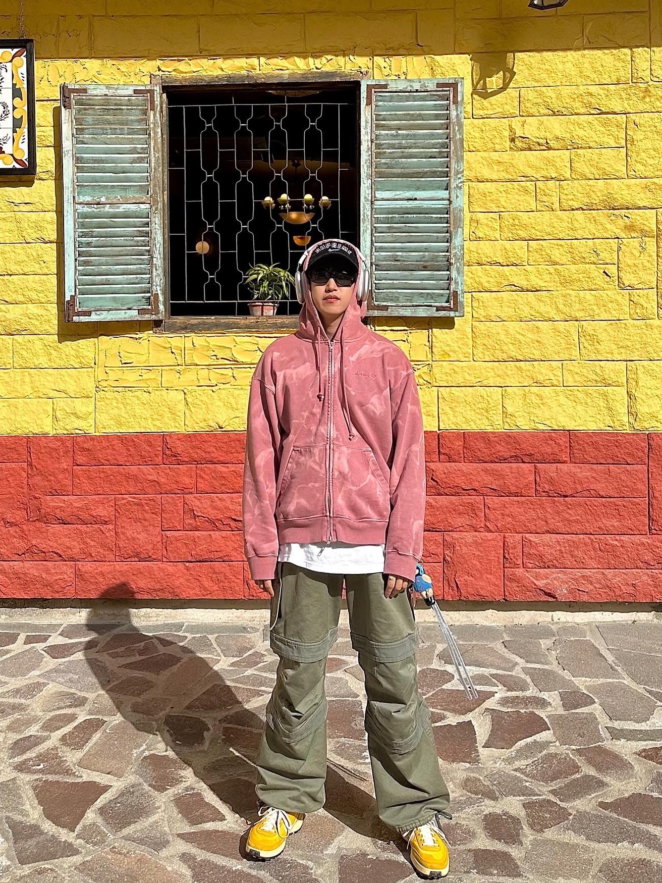 Farfromwhat Far Layered Work Pants Olive, Nike x Tom Sachs General Purpose Shoe Archive 착용 스타일 - 1