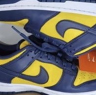 Nike Dunk Low Retro Varsity Maize 착용 스타일