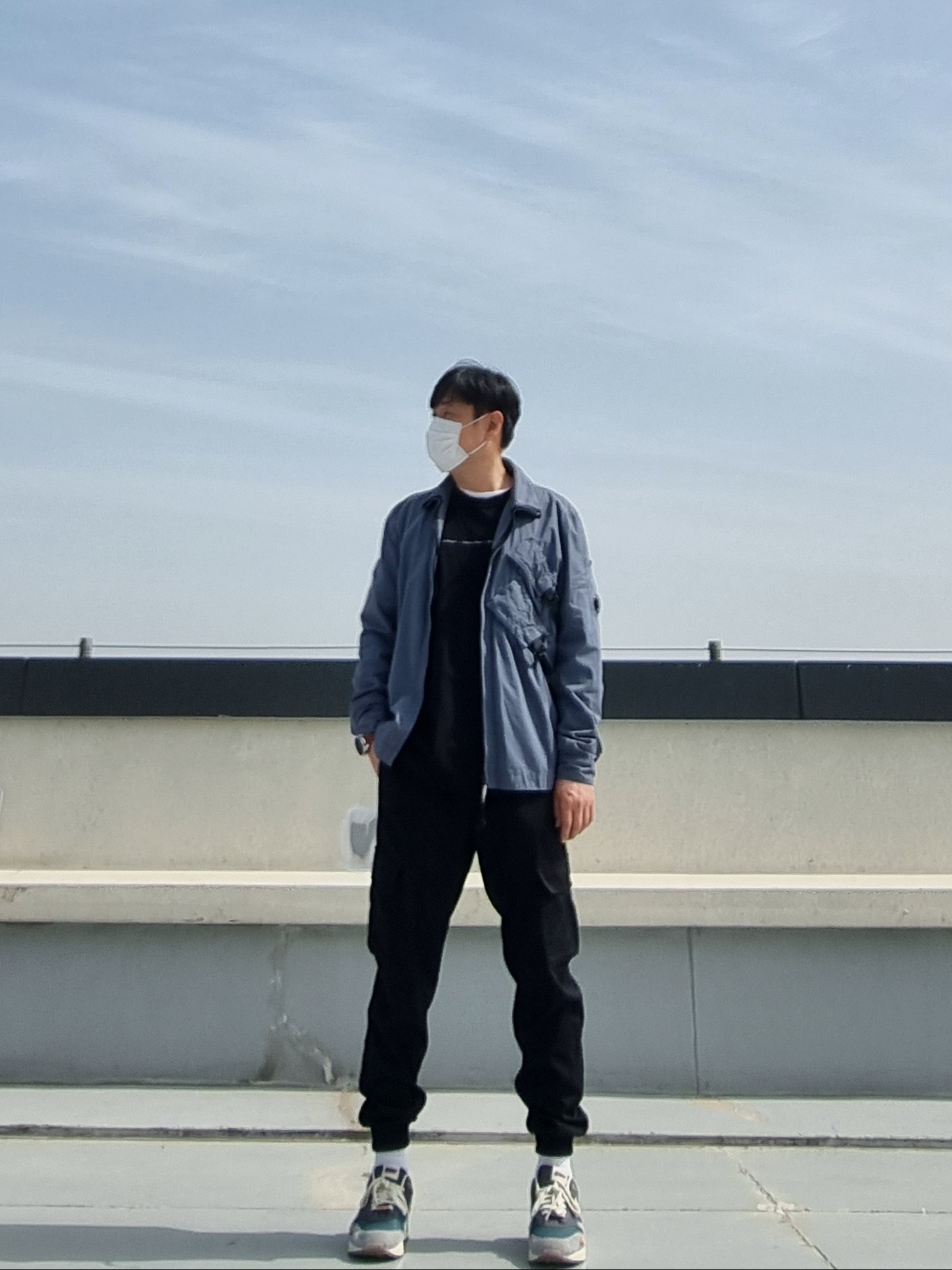 Nike x Kasina Air Max 1 SP Won-Ang Particle Grey, Off-White Marker Arrow Skate L/S T-Shirt Black 착용 스타일 - 1