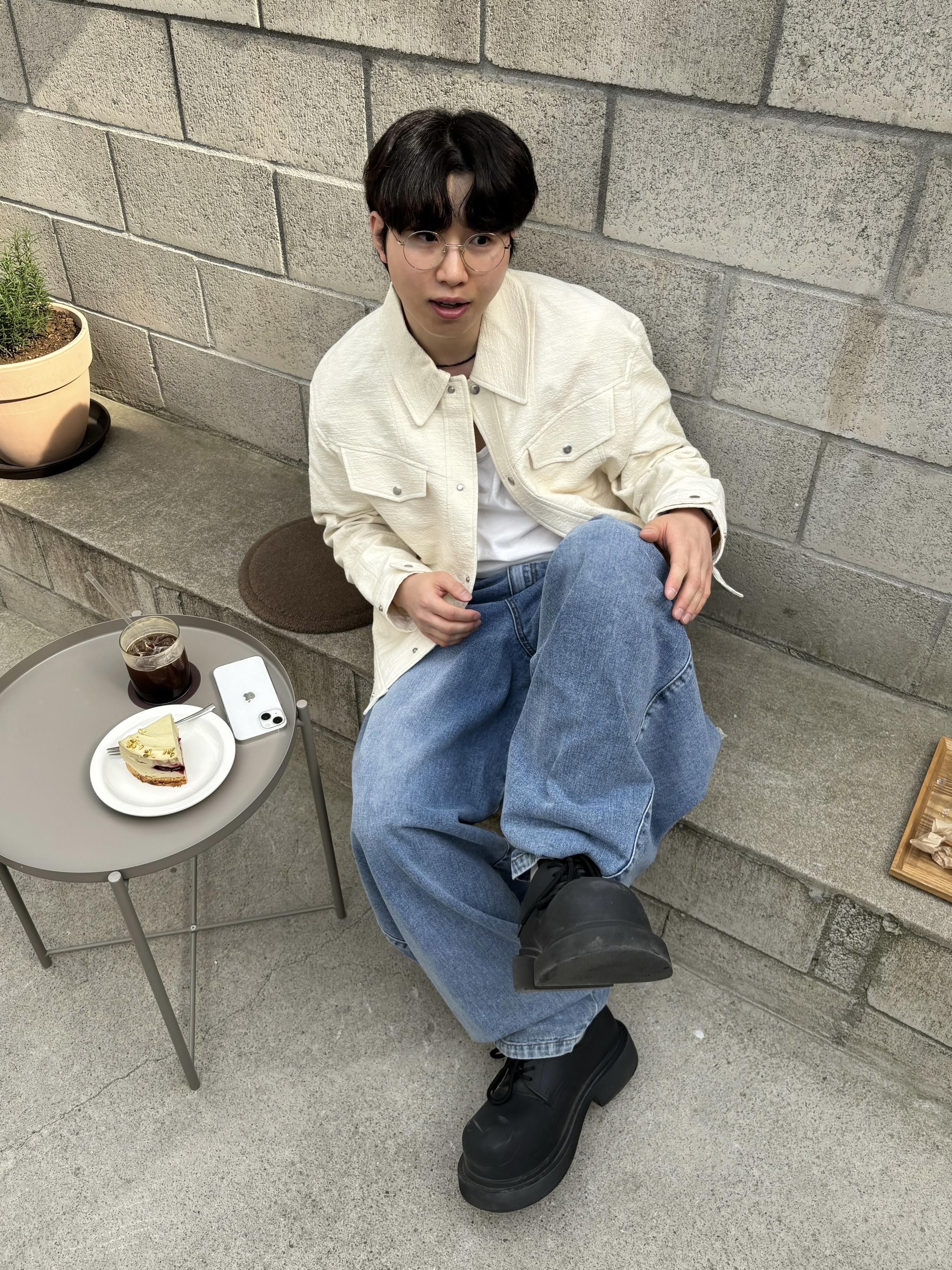 Balenciaga Steroid Derby Black 착용 스타일 - 1