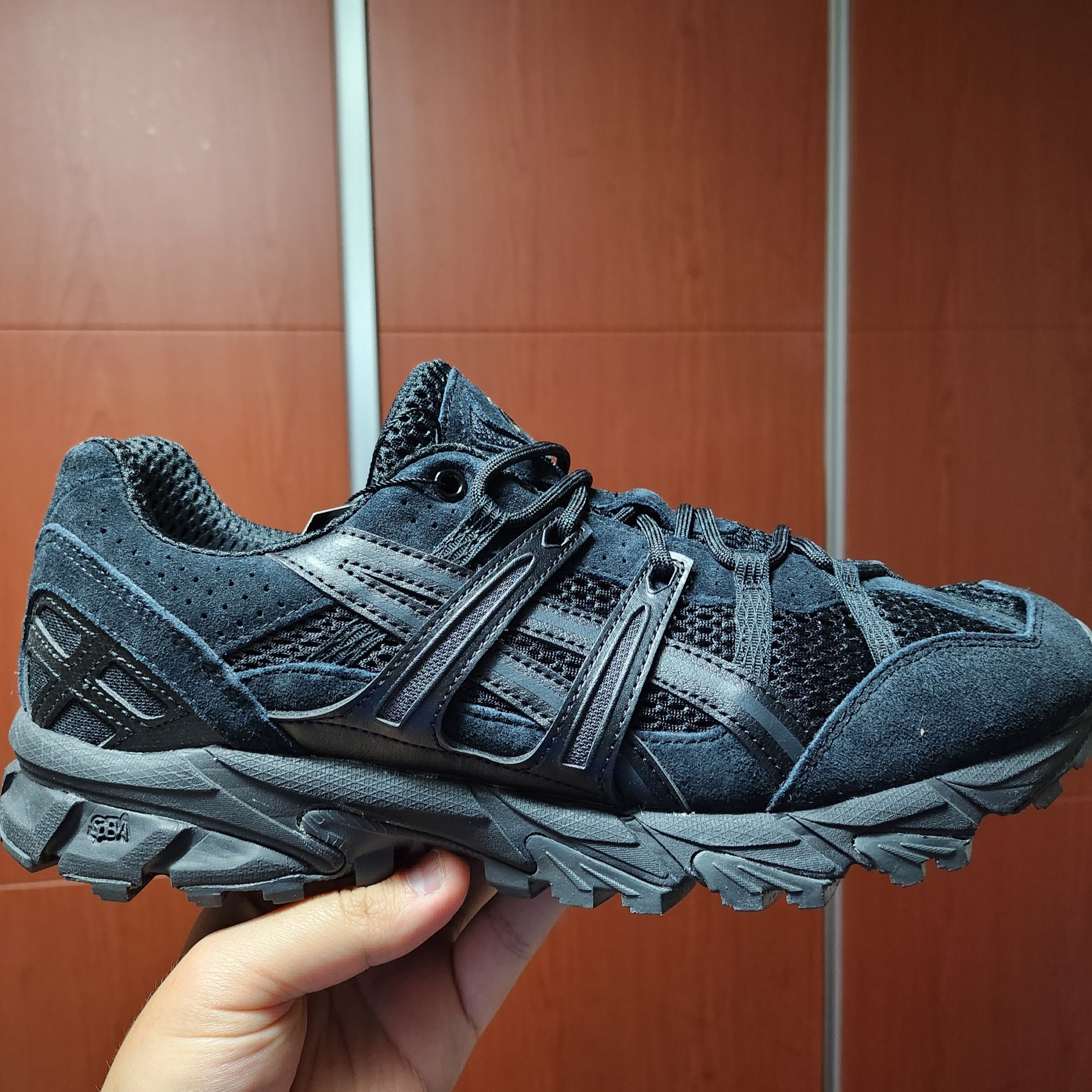 Asics Gel-Sonoma 15-50 Black, Nike x Stussy NRG RA Fleece Pants Dark Grey Heather (DJ9490-063) 착용 스타일 - 2