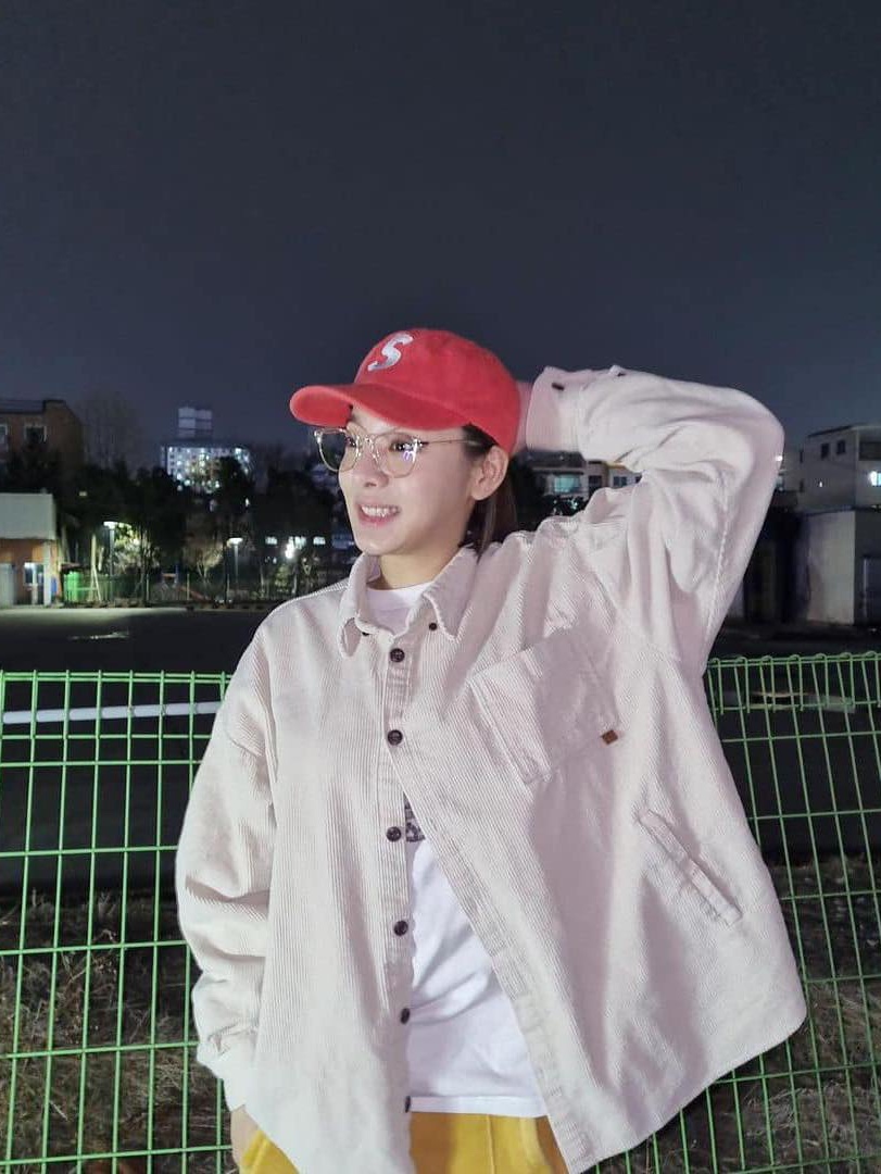 Supreme Corduroy S Logo 6-Panel Red - 23FW, Supreme Pigment Canvas S Logo 6-Panel Orange - 23SS 착용 스타일 - 2