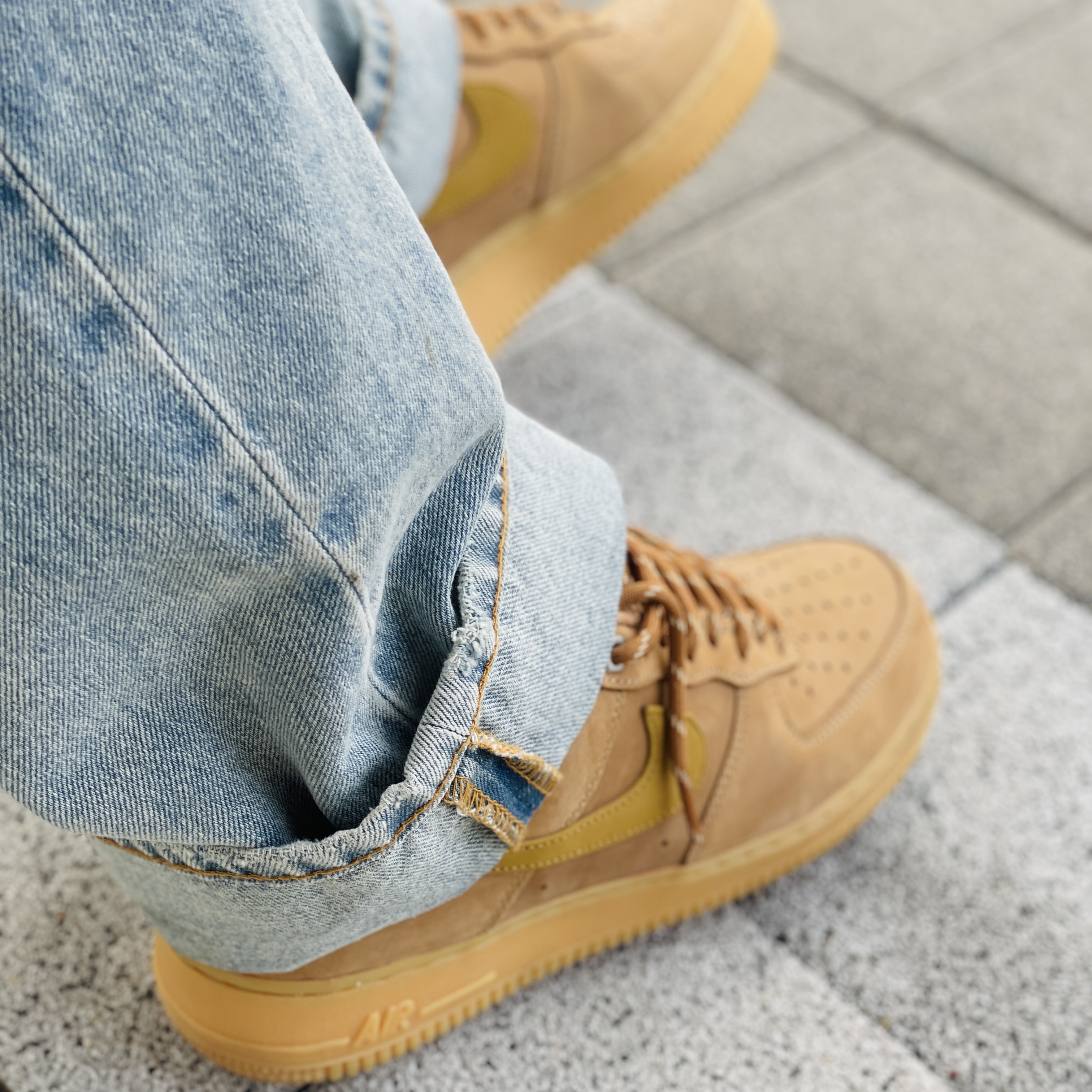 Nike Air Force 1 '07 WB Flax 착용 스타일 - 1