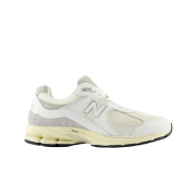 New Balance 2002R White Gold Metallic
