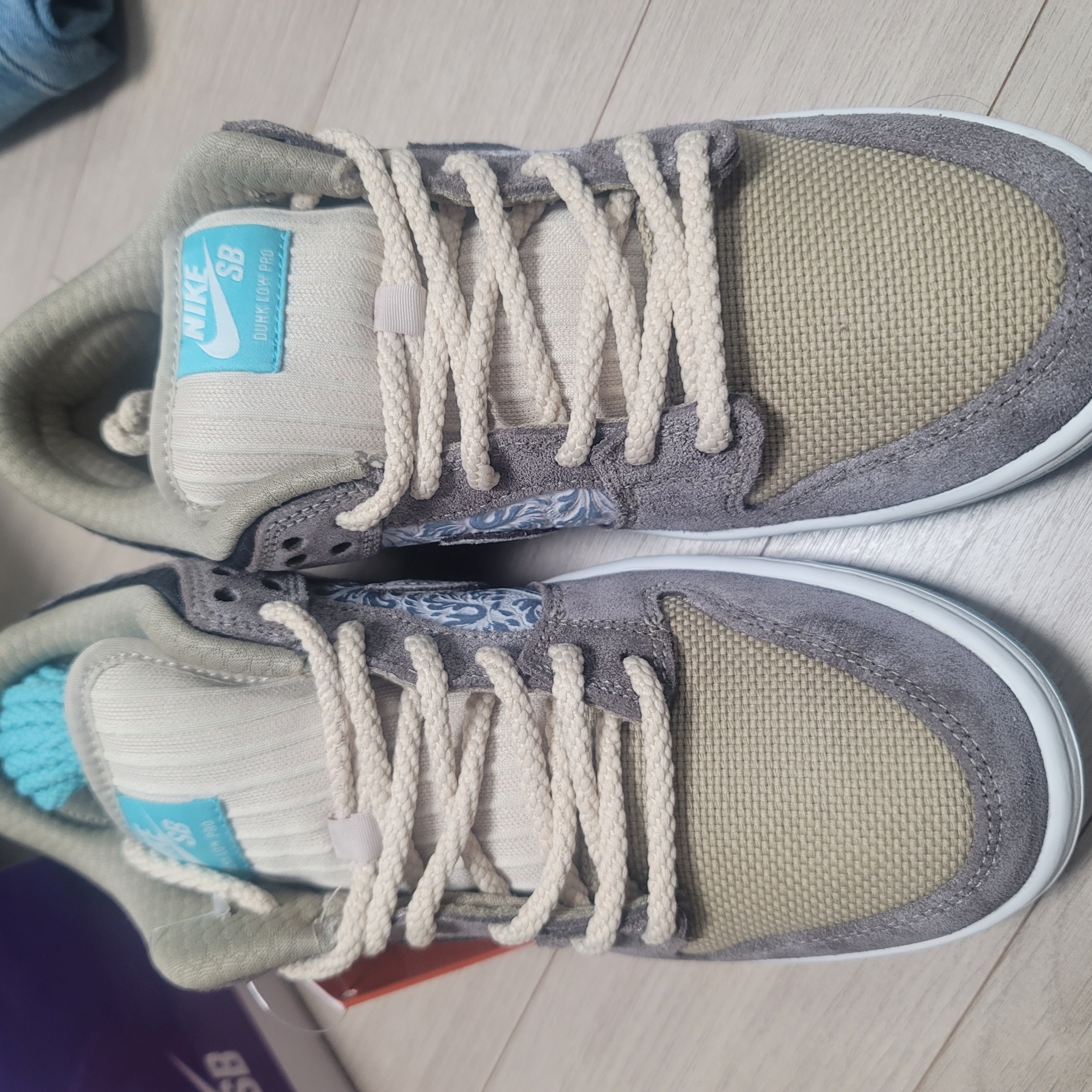 Nike SB Dunk Low Pro Big Money Saving 착용 스타일 - 2