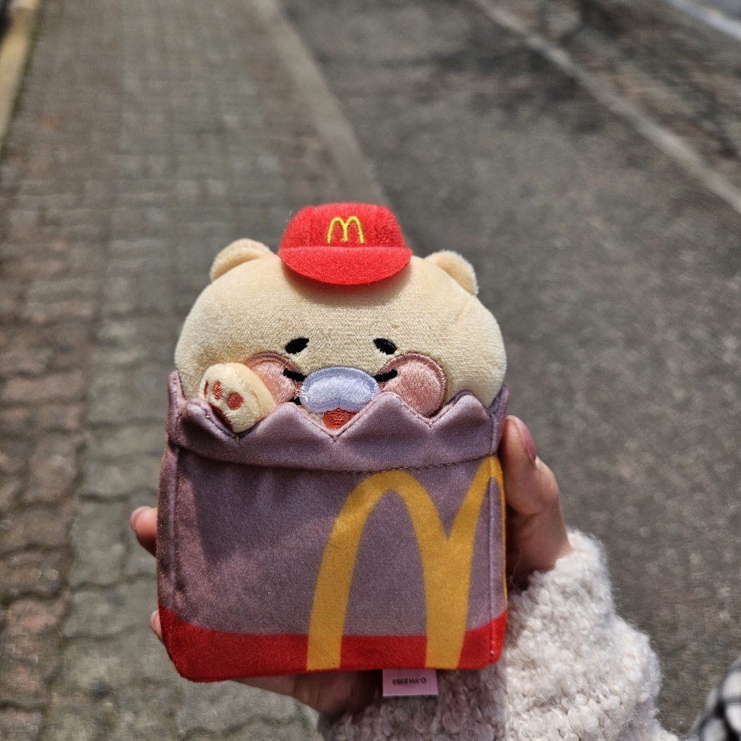 McDonald’s x Kakao Friends French Fries Choonsik Doll, McDonald’s x Kakao Friends Icecream Cone Choonsik Doll 착용 스타일 - 9