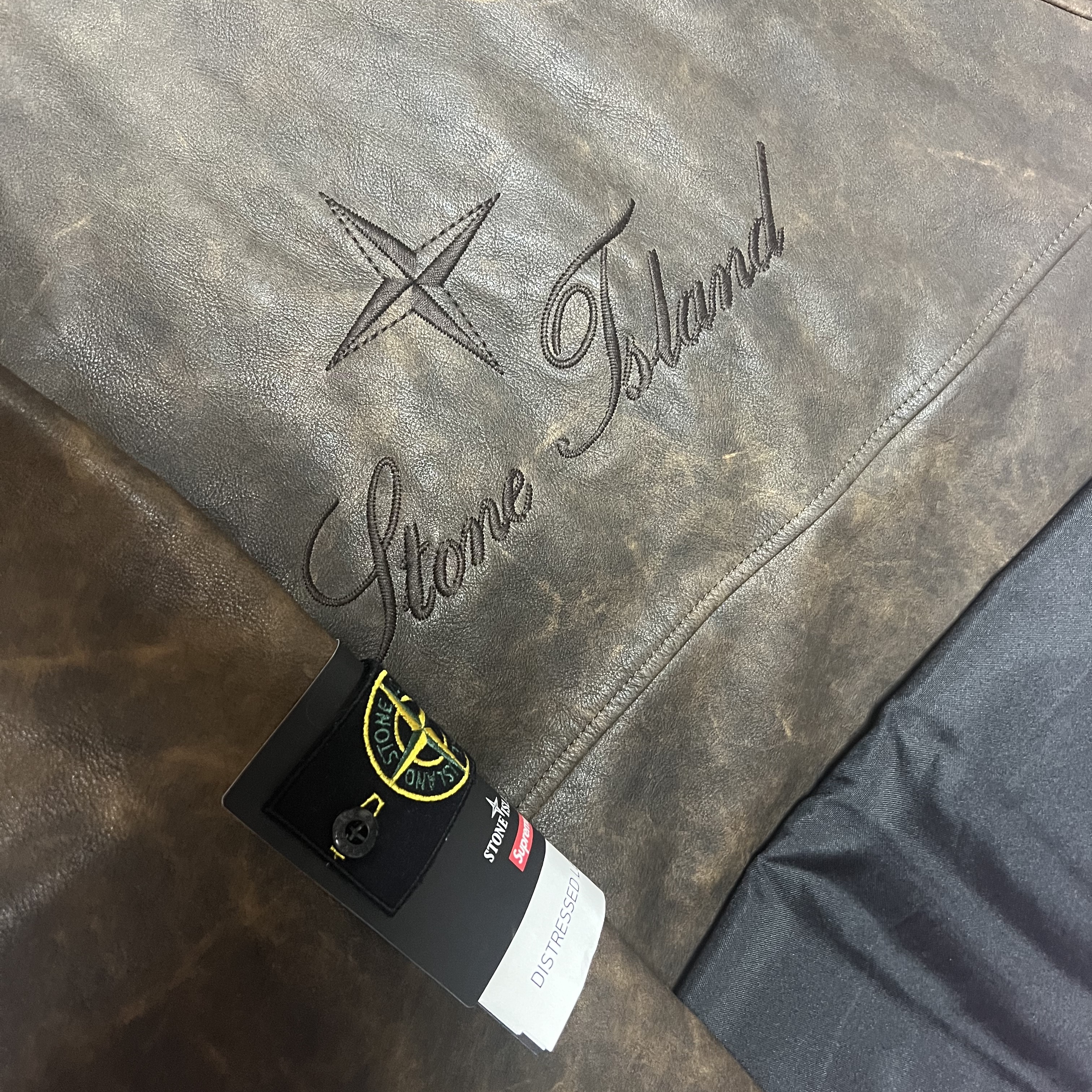Supreme x Stone Island Leather Bomber Jacket Brown - 23FW 착용 스타일