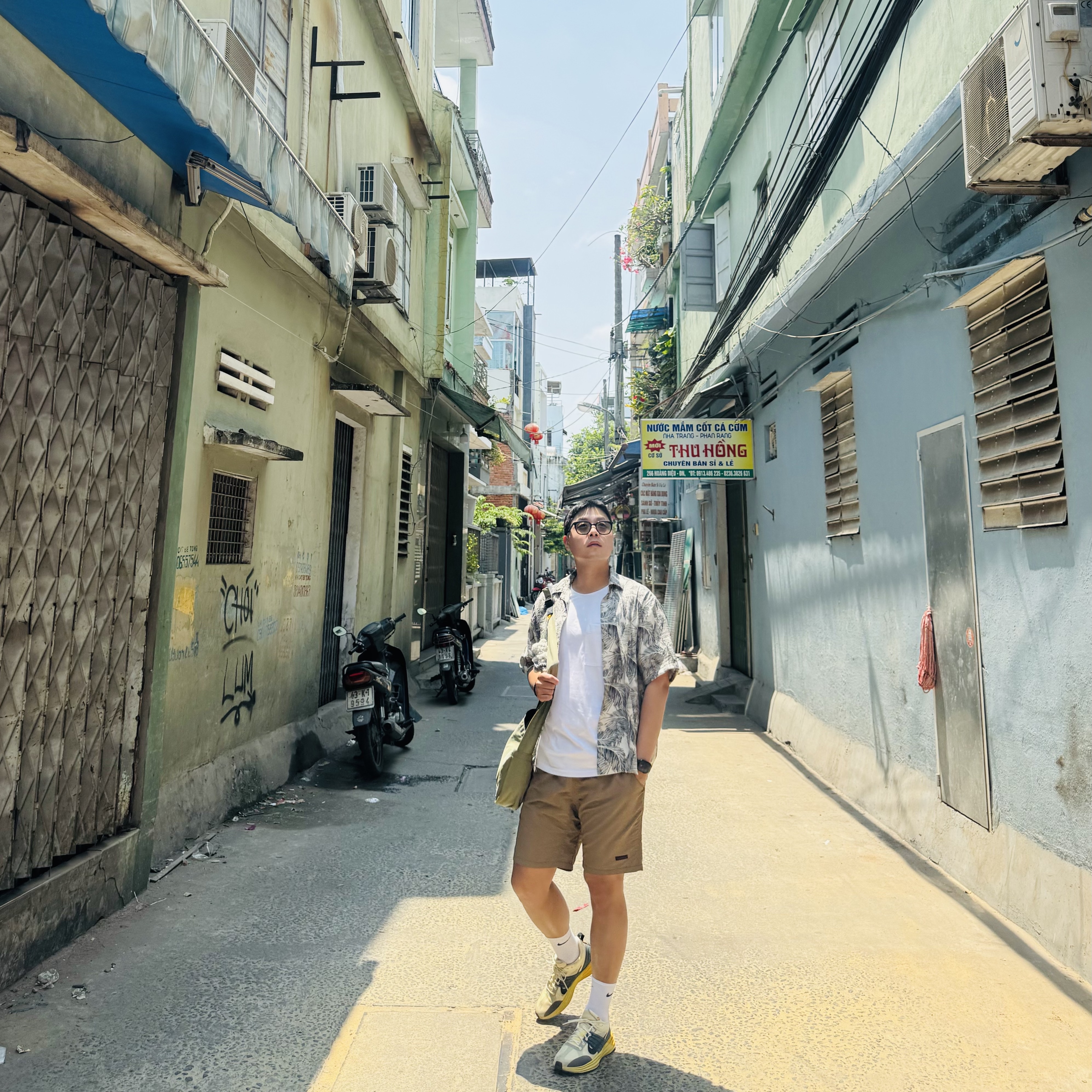 Nike Lunar Roam Alabaster and Green Abyss 착용 스타일 - 2