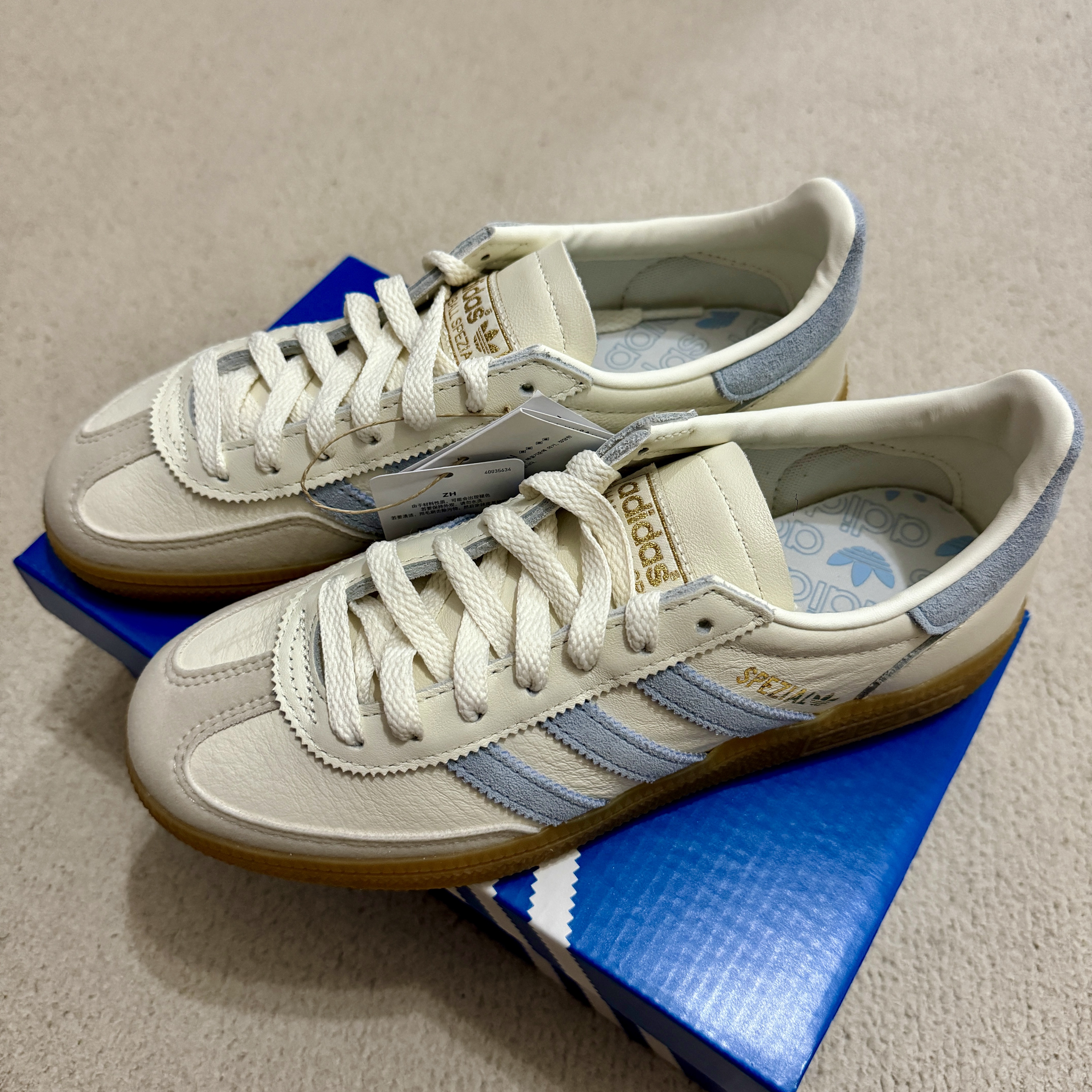 Adidas Spezial Handball Shadow Brown Aluminium 착용 스타일 - 3