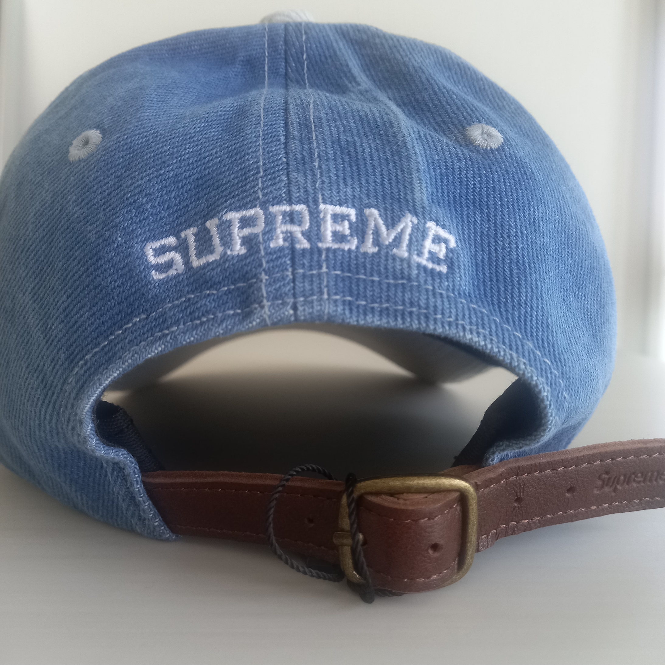 Supreme 2-Tone S Logo 6-Panel Washed Denim - 24SS, Supreme Small Box Shirt Denim - 23FW 착용 스타일 - 4