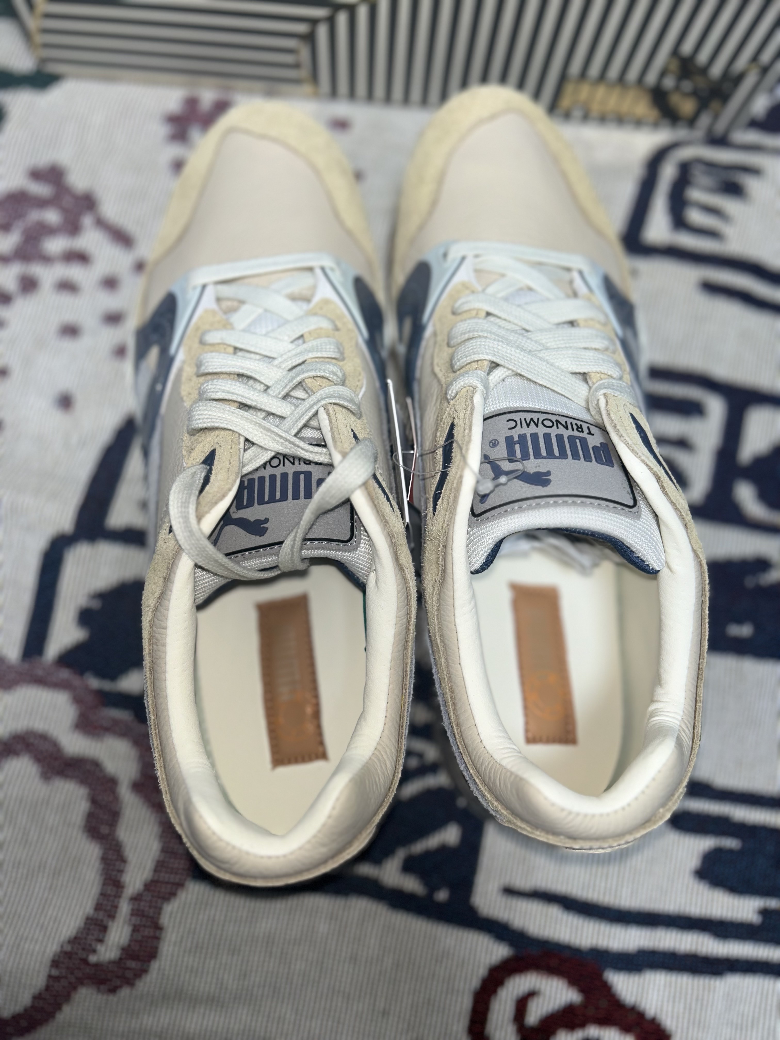 Puma x Rhuigi Trinomic XT-2 Sand Dune Concrete Gray 착용 스타일 - 3