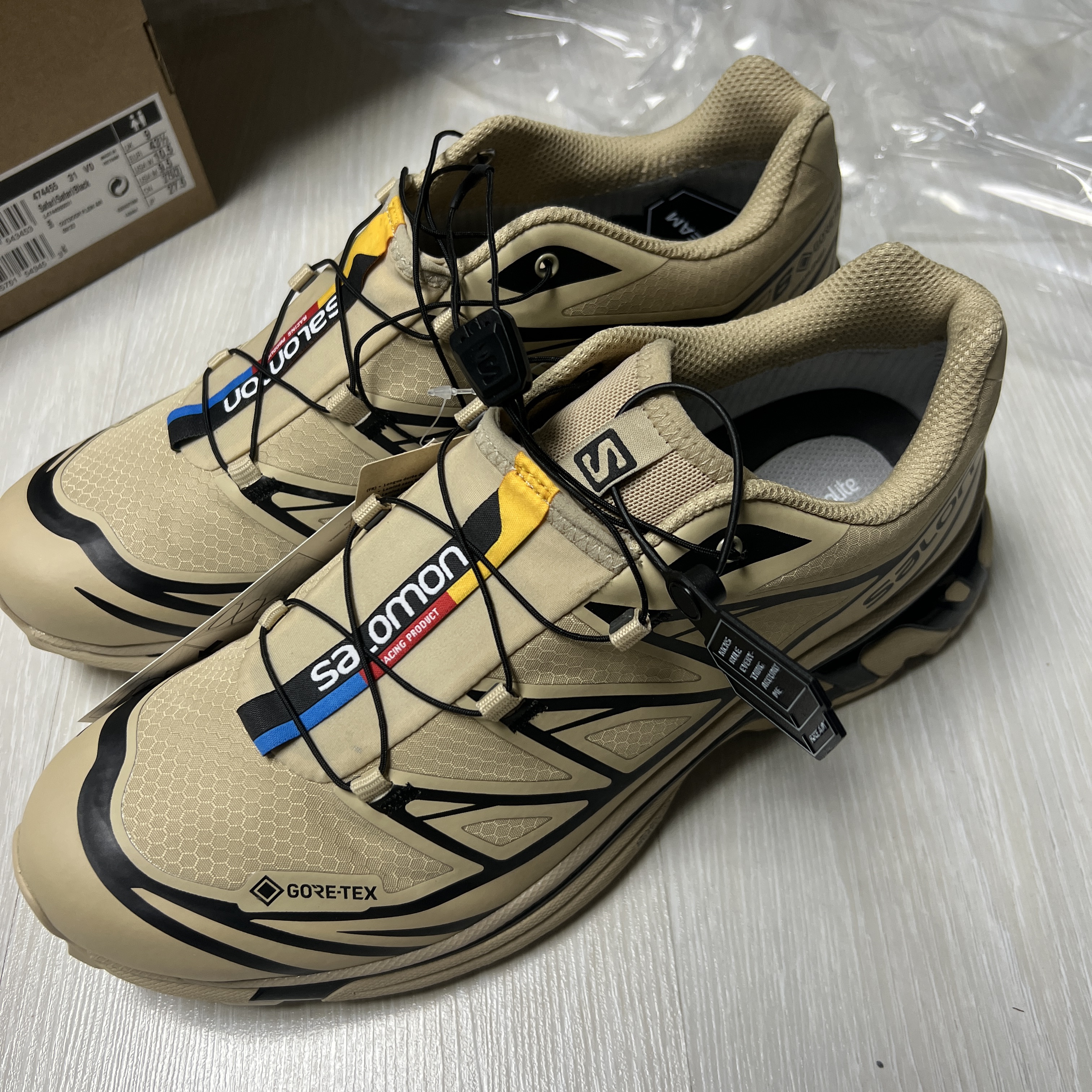 Salomon XT-6 GTX Safari Black 착용 스타일 - 1