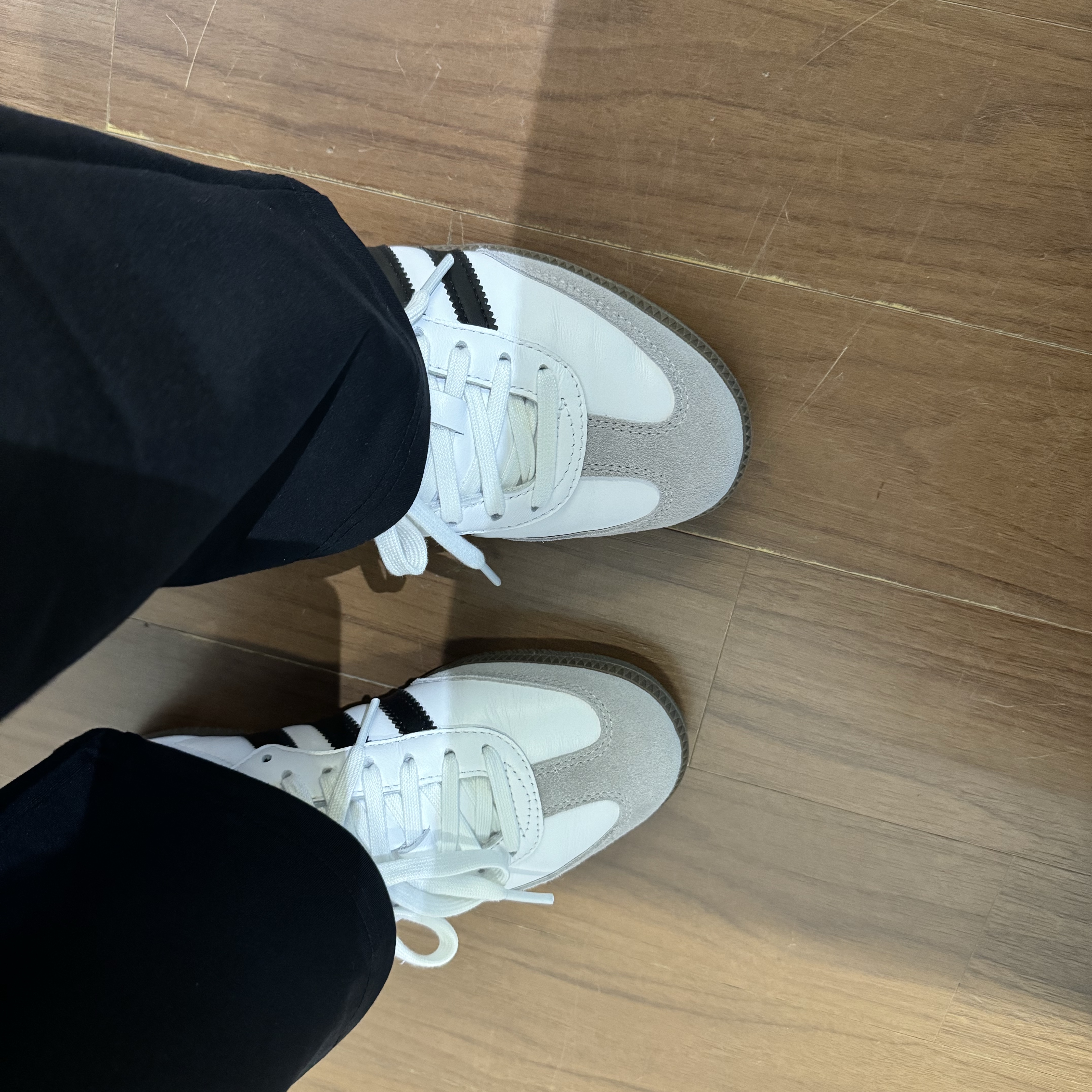 Adidas Samba OG Cloud White 착용 스타일