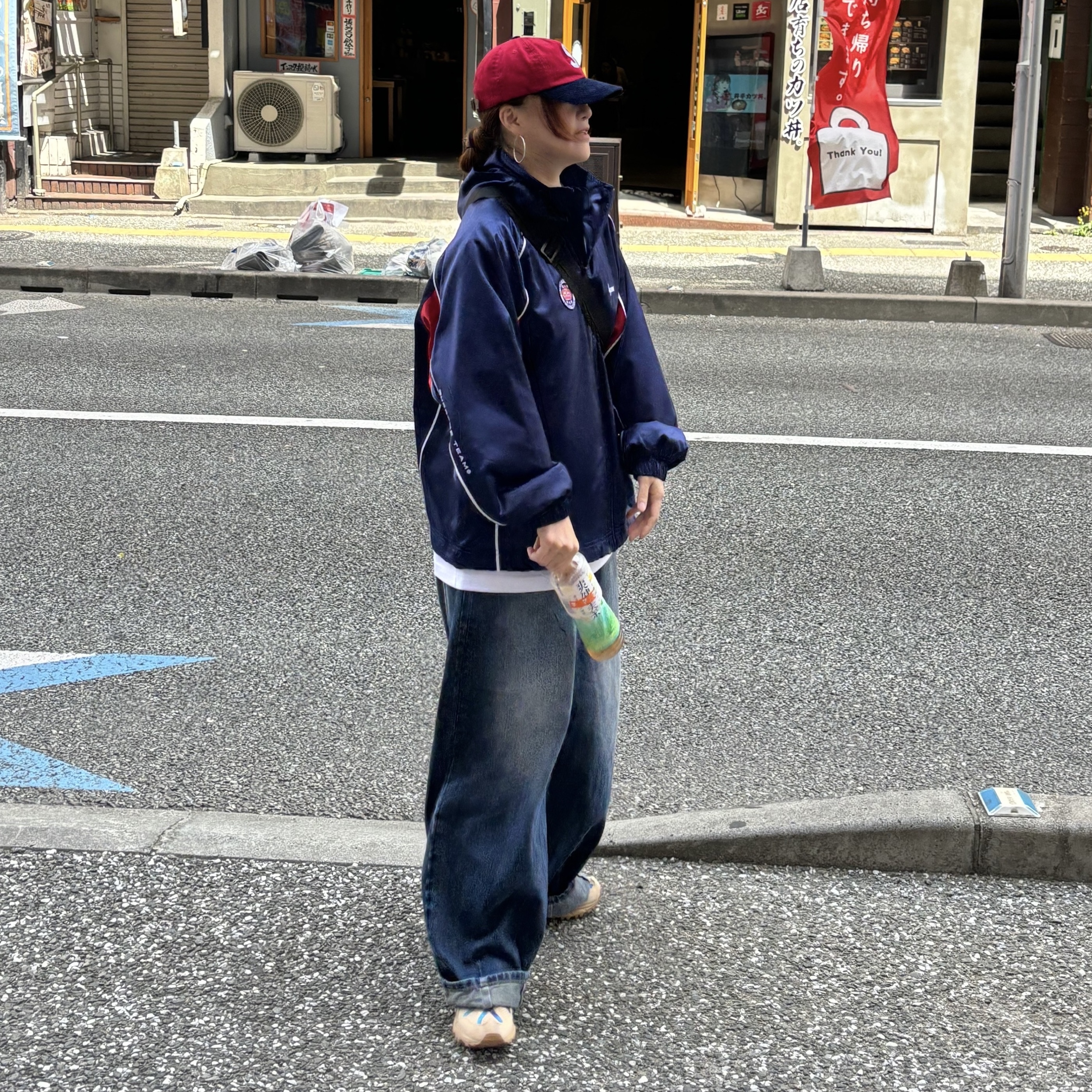 Supreme Satin Hooded Track Jacket Navy - 24SS, Supreme 2-Tone S Logo 6-Panel Red - 24SS 착용 스타일