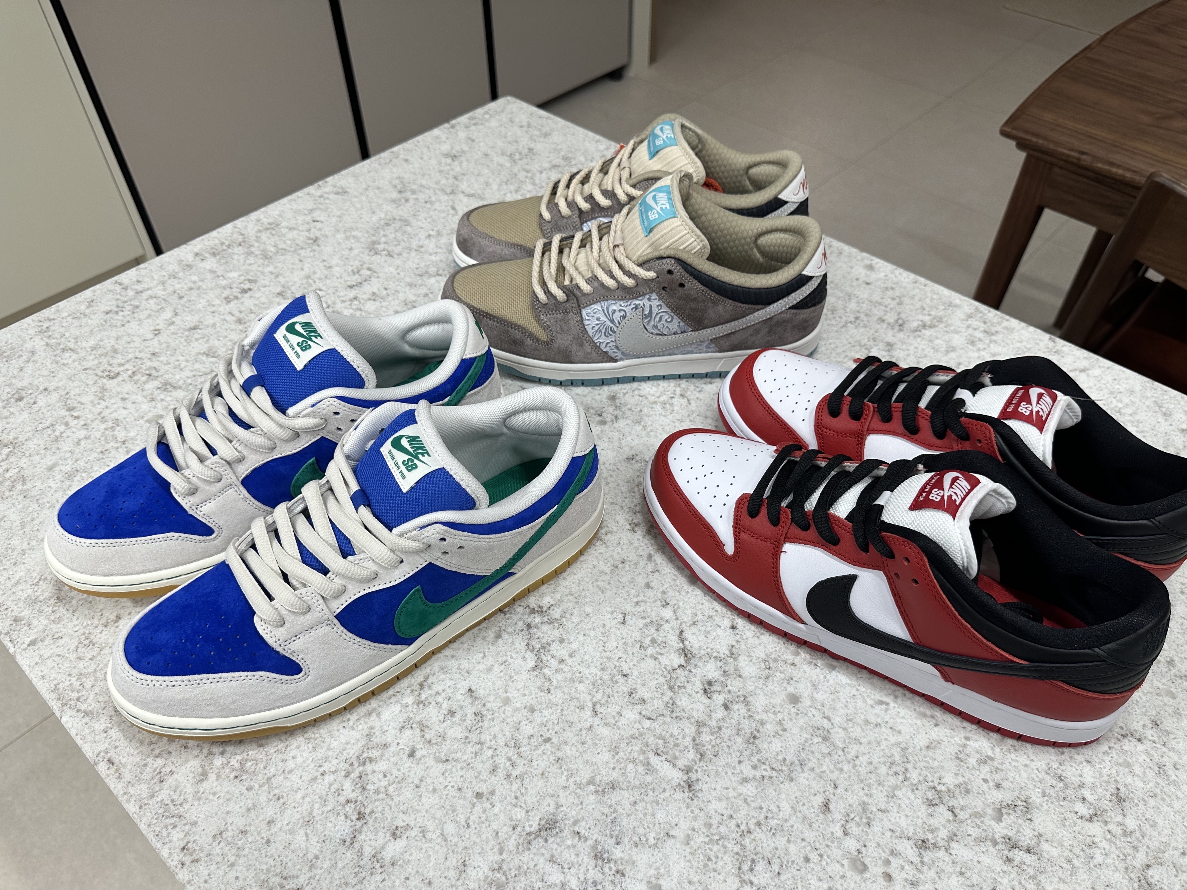 Nike SB Dunk Low Pro Chicago, Nike SB Dunk Low Pro Phantom and Hyper Royal 착용 스타일 - 8
