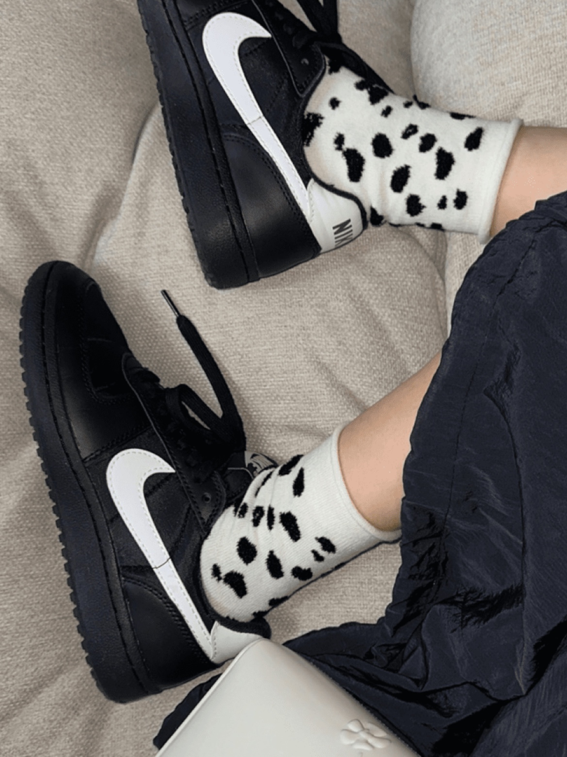Nike Field General 82 SP Black and White 착용 스타일 - 1