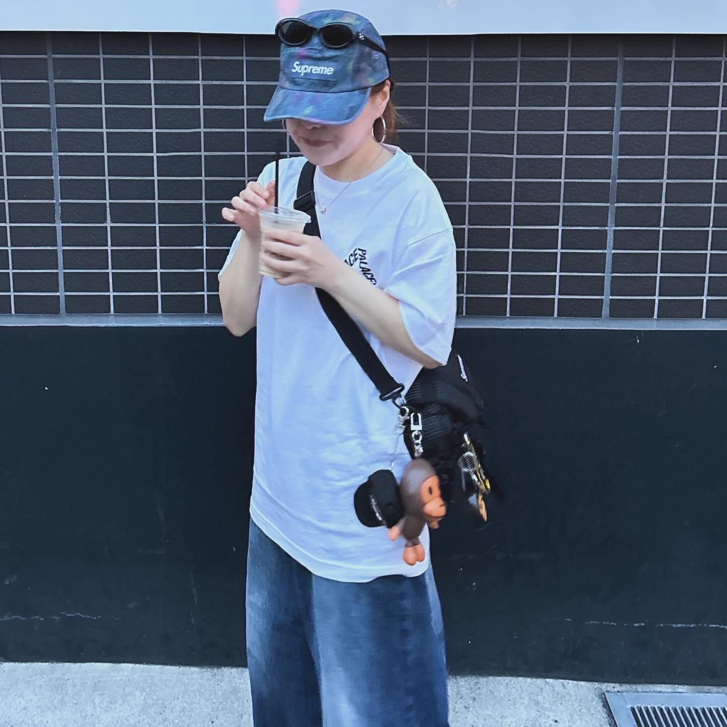 Palace Baked P-3 T-Shirt White - 24SS, Supreme Washed Canvas Camp Cap Navy Camo - 24SS 착용 스타일 - 2